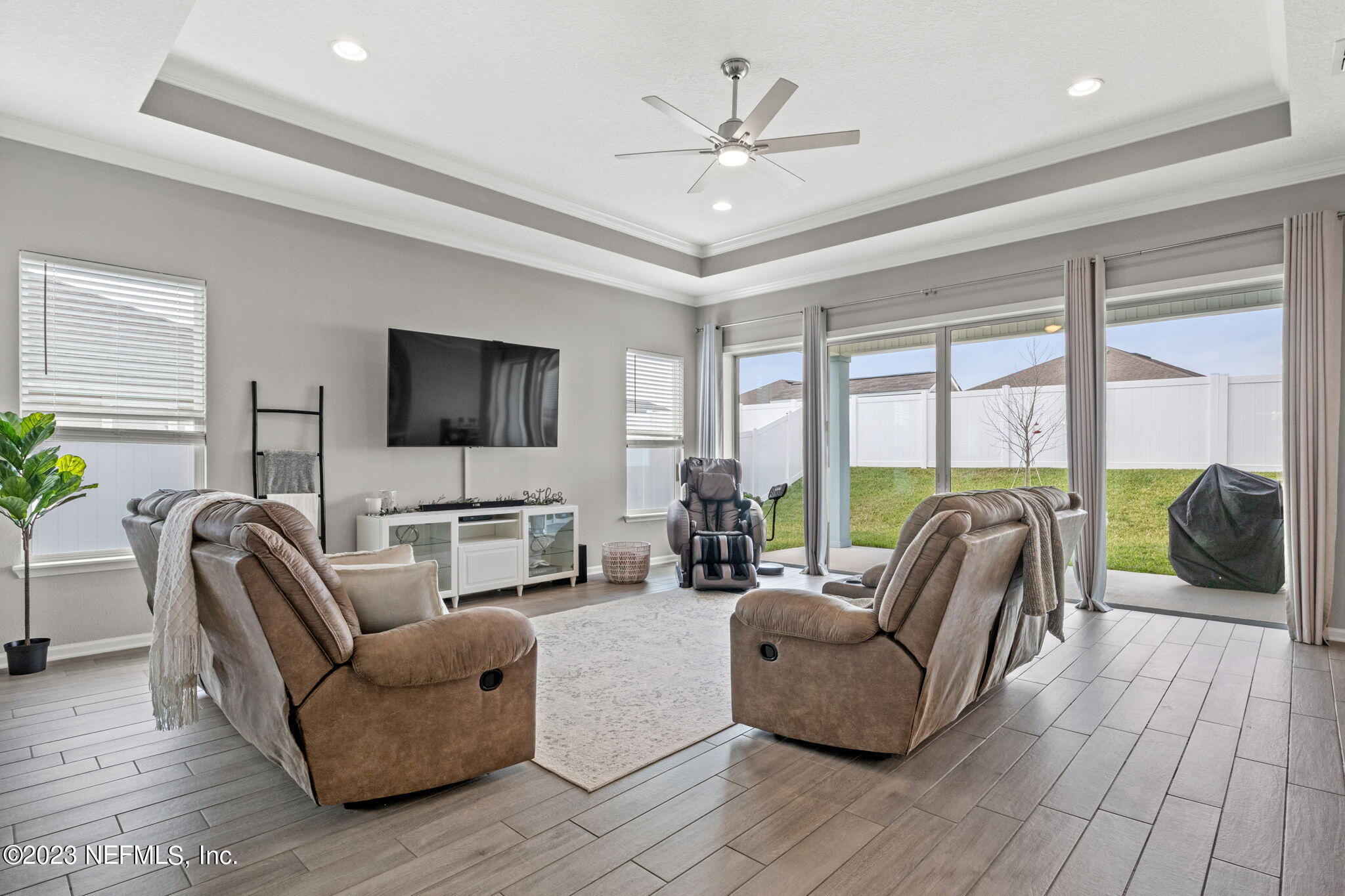 3055 MORNING LAKE CT