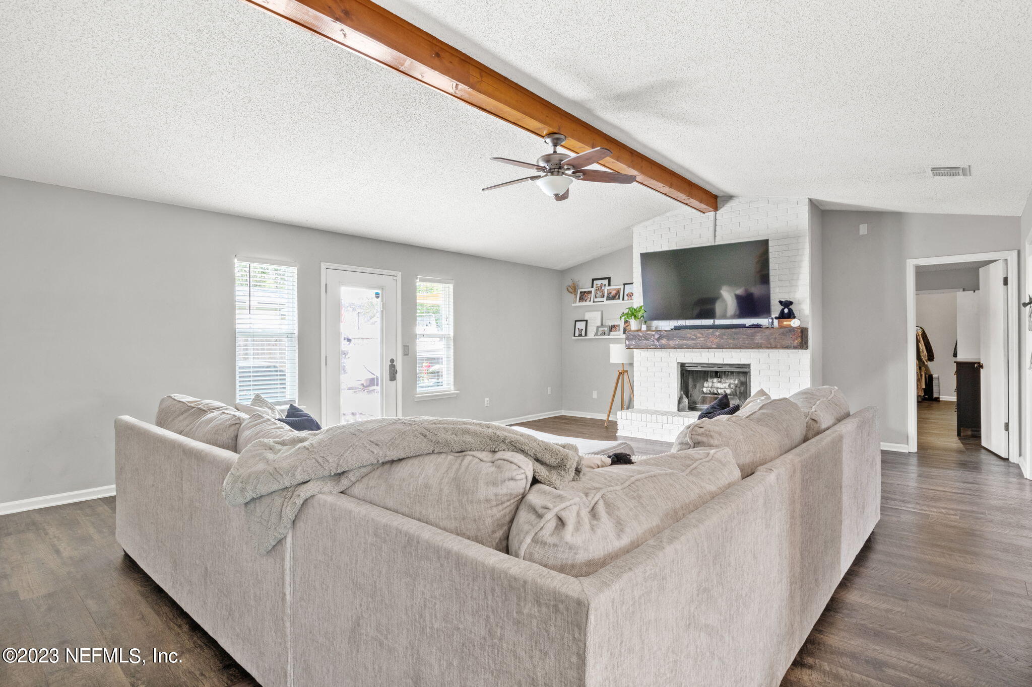 966 WILDERLAND DR