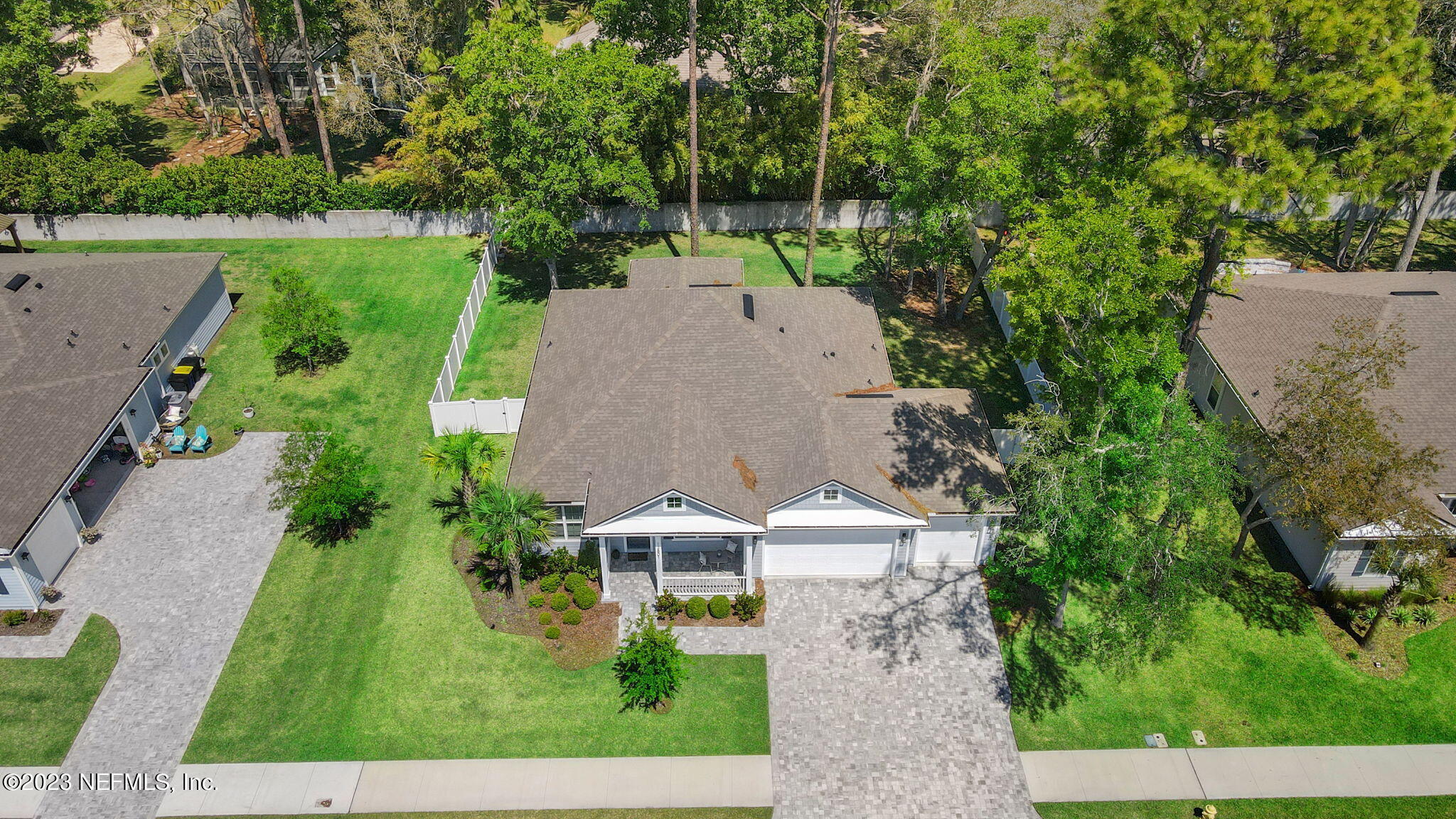 13801 HIDDEN OAKS LN