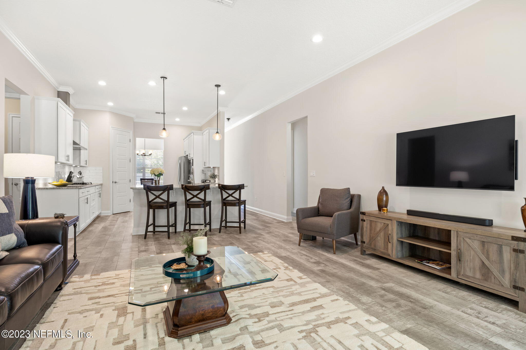 13801 HIDDEN OAKS LN