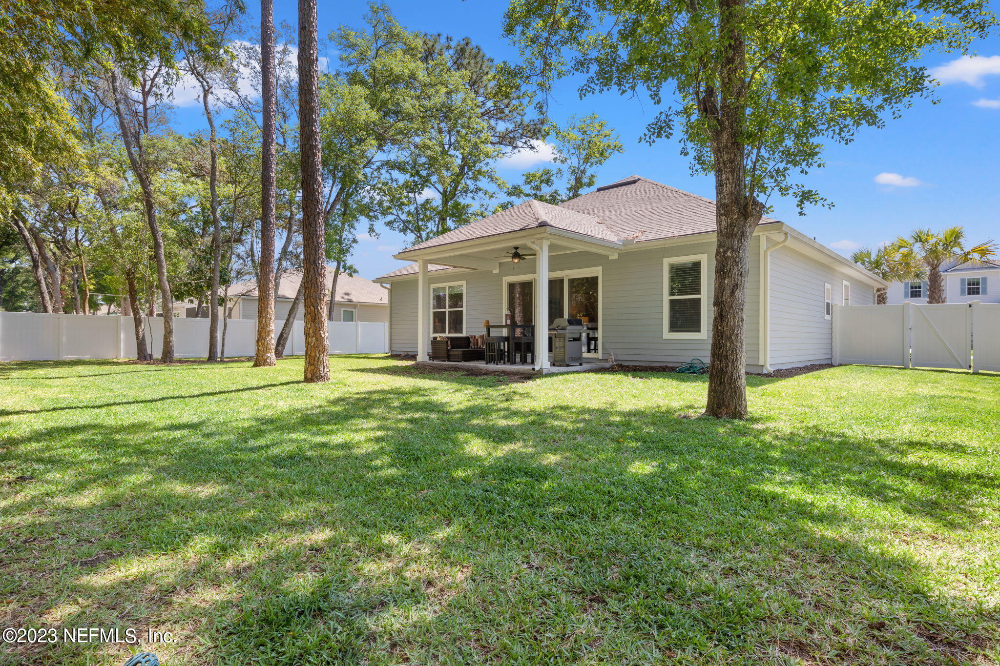 13801 HIDDEN OAKS LN