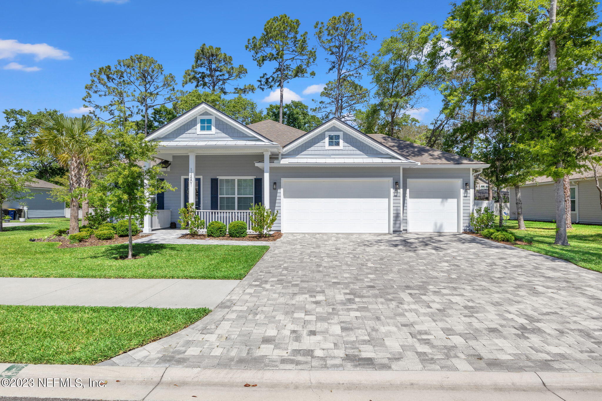 13801 HIDDEN OAKS LN