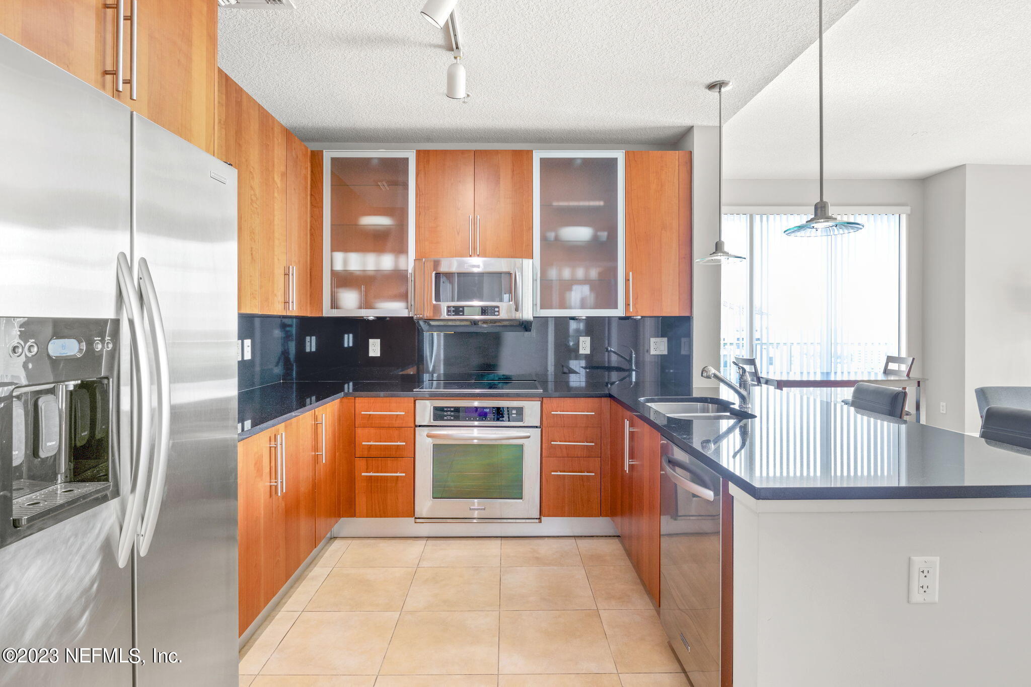 1431 RIVERPLACE BLVD Unit: 2101