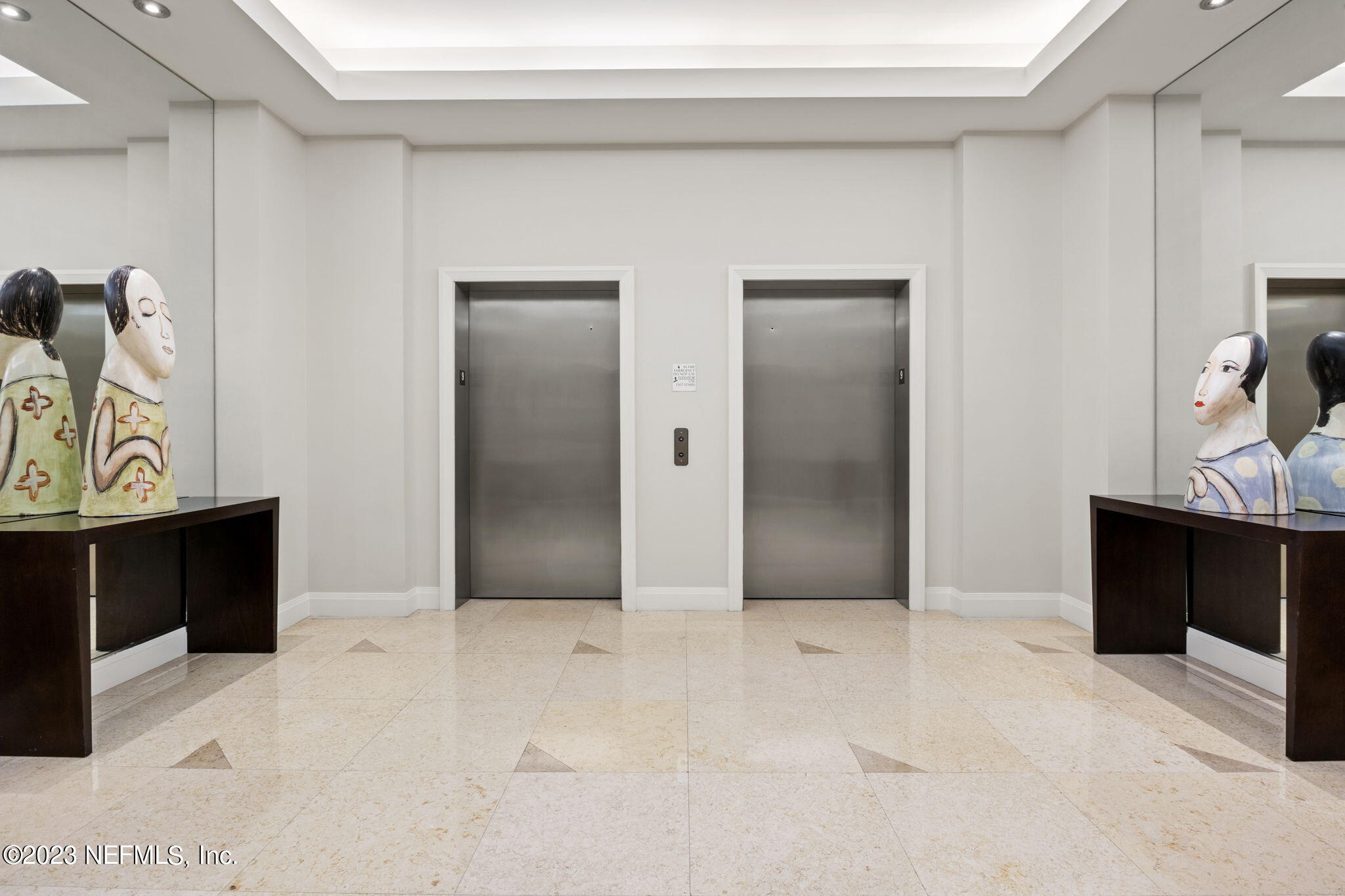 1431 RIVERPLACE BLVD Unit: 2101