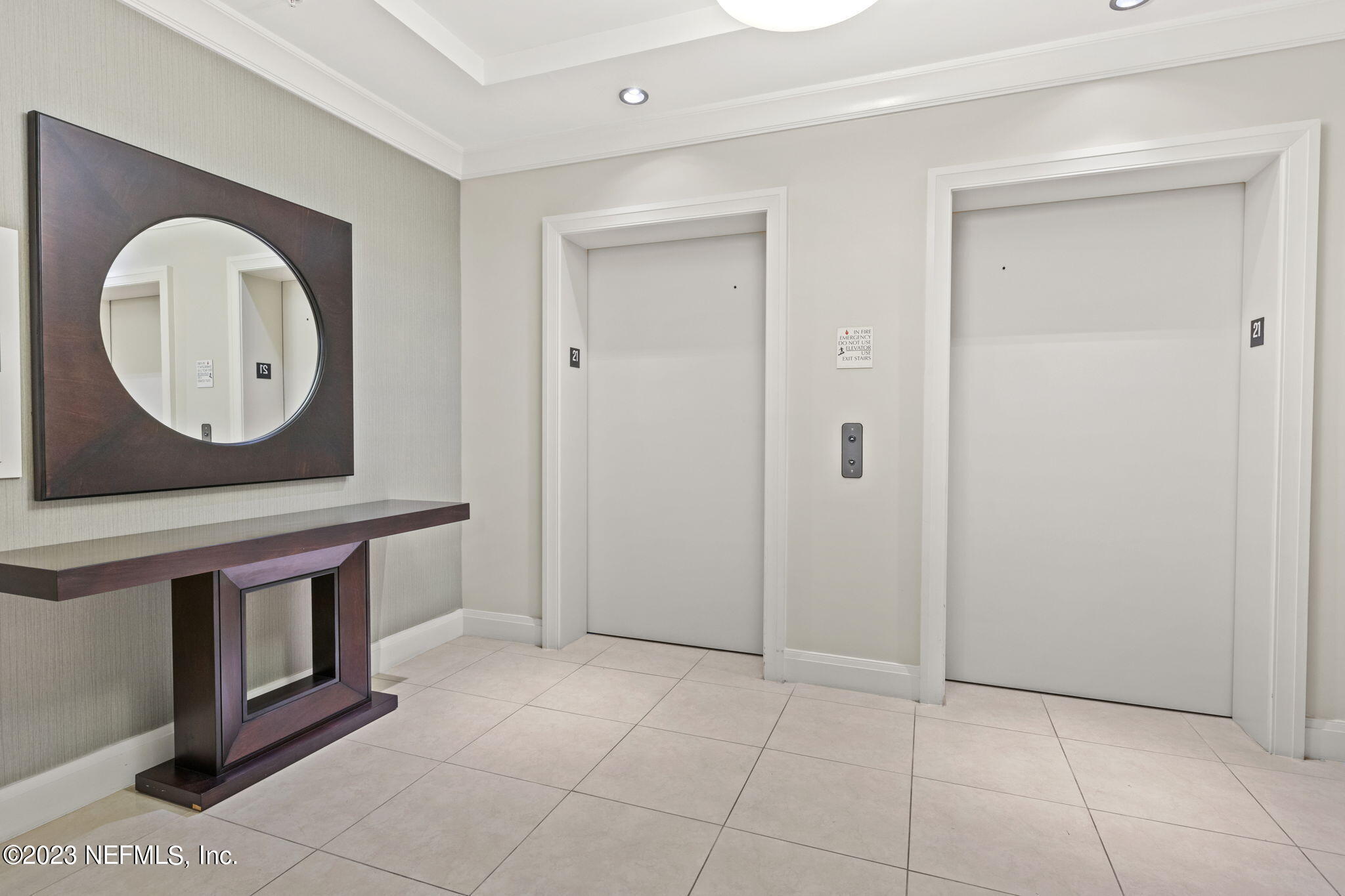 1431 RIVERPLACE BLVD Unit: 2101