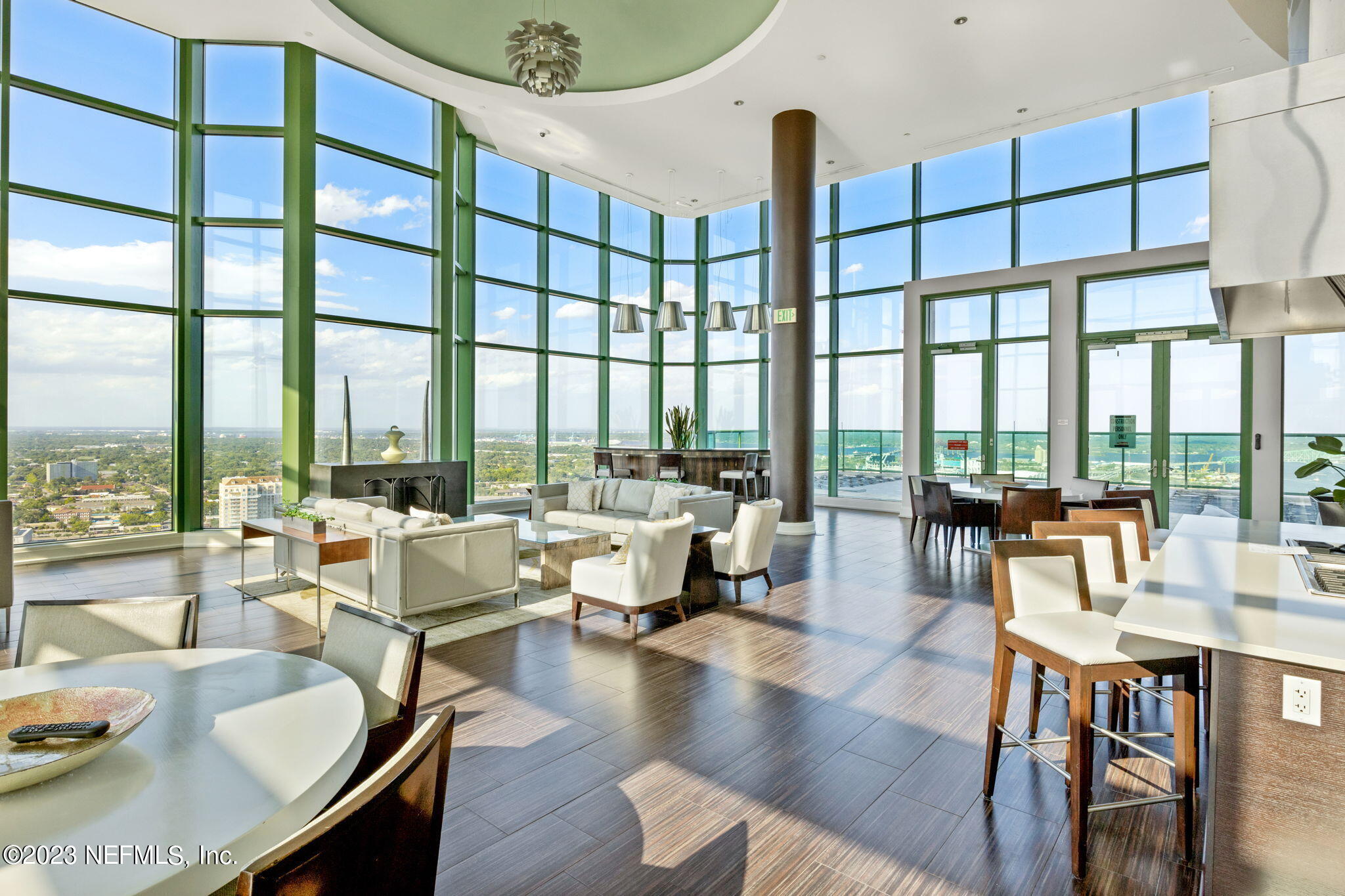 1431 RIVERPLACE BLVD Unit: 2101