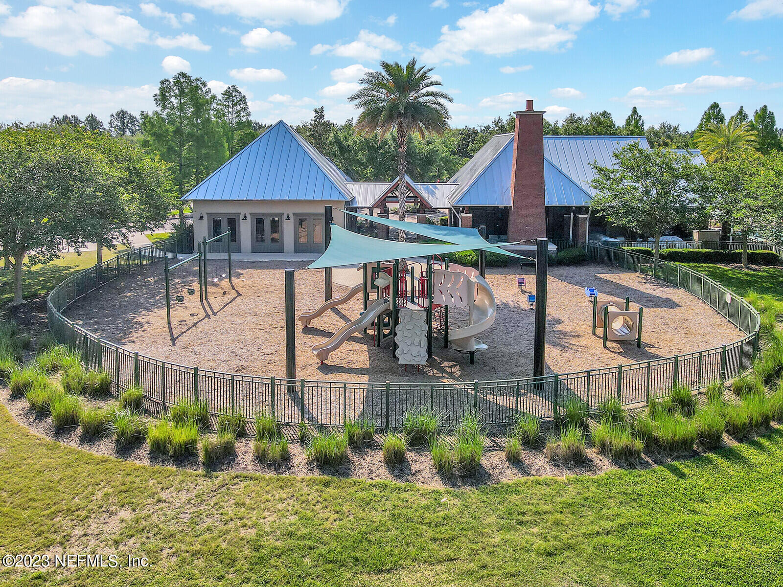 12271 SUNCHASE DR