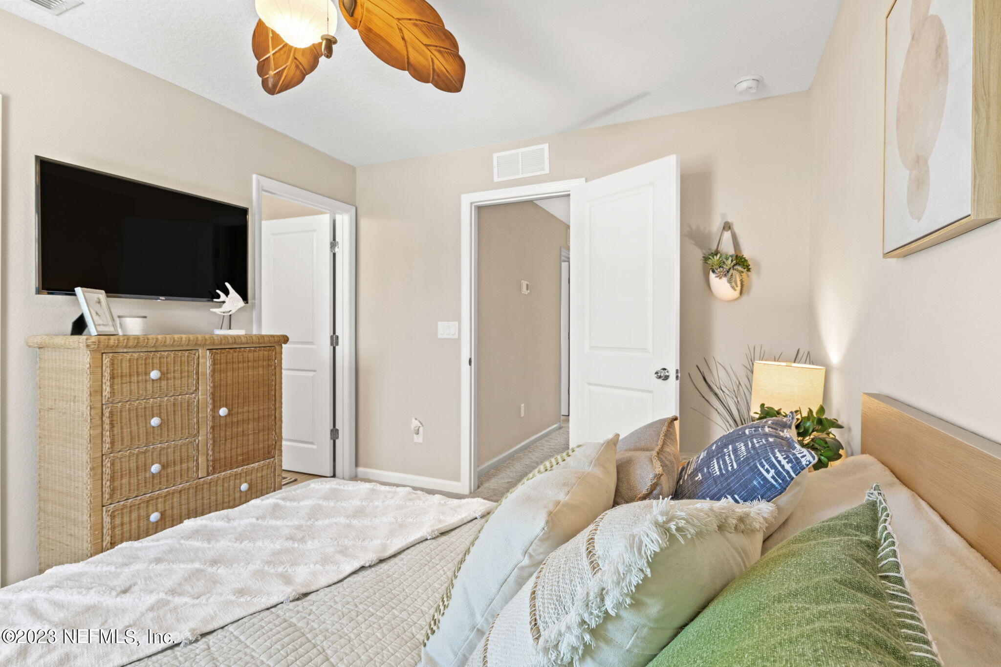 1159 BEACH DUNE DR
