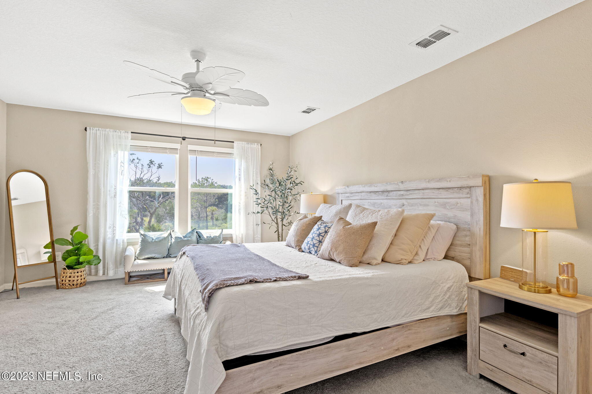 1159 BEACH DUNE DR