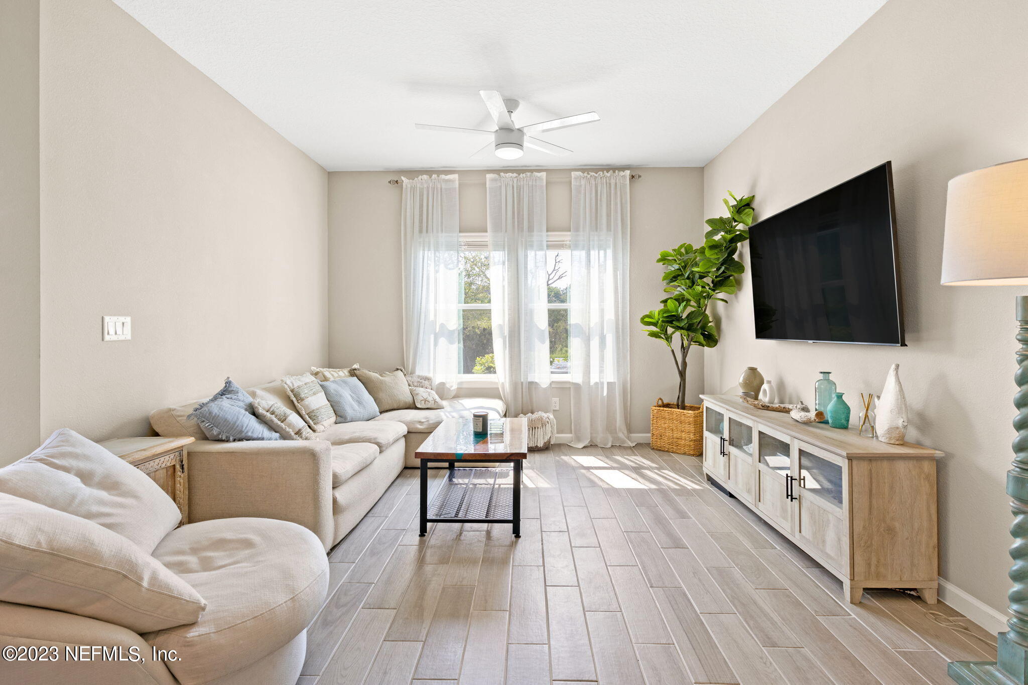 1159 BEACH DUNE DR