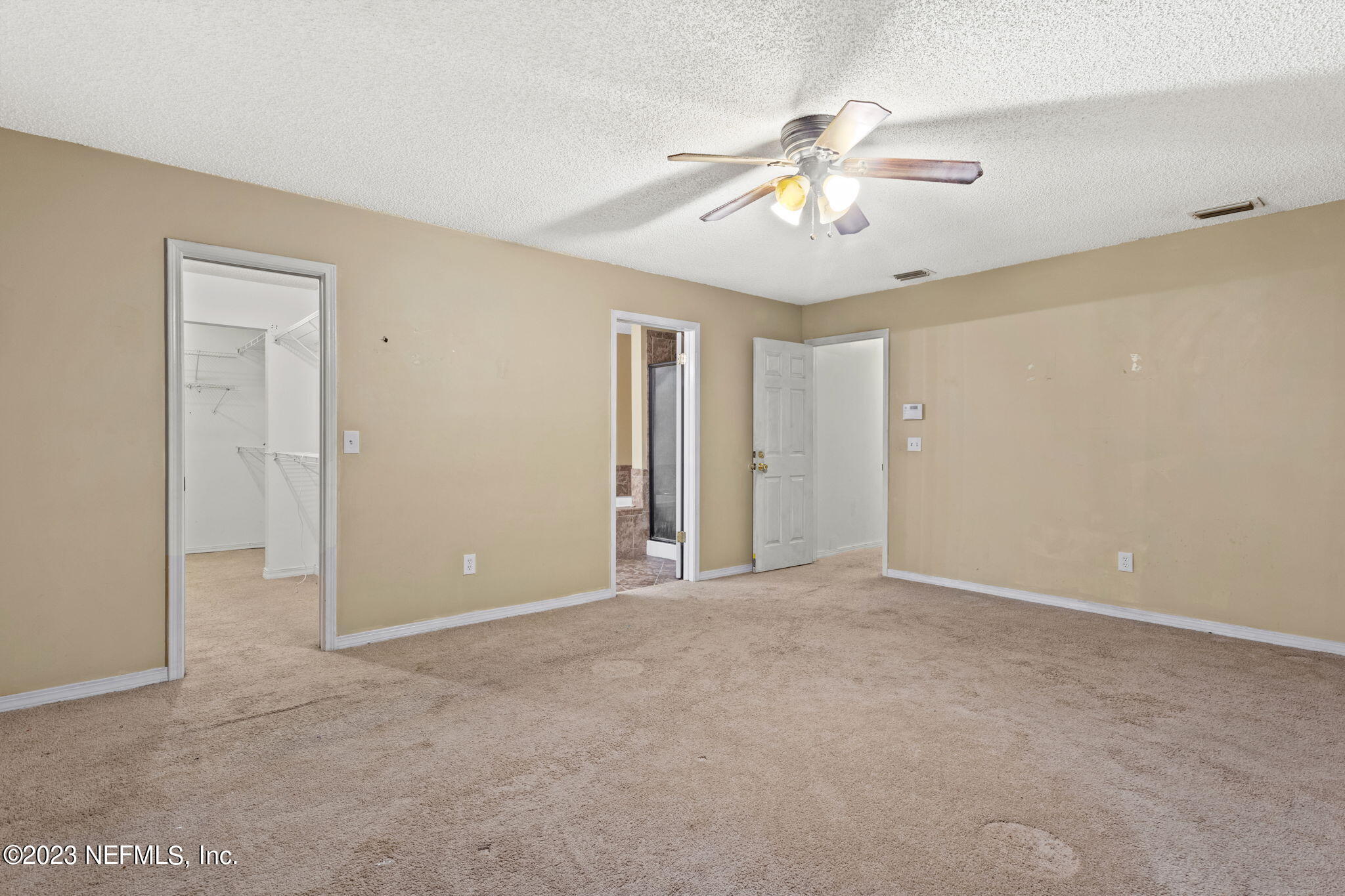8561 CAMSHIRE CT