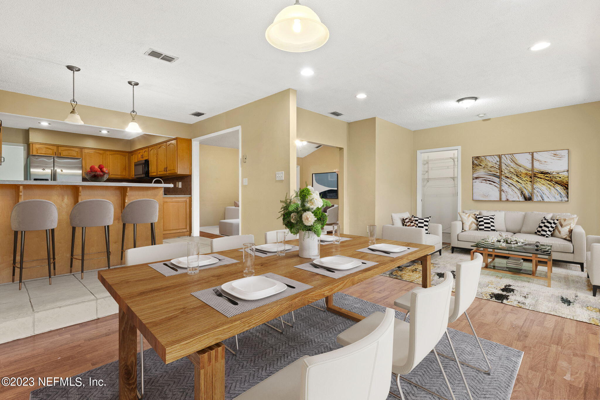 8561 CAMSHIRE CT