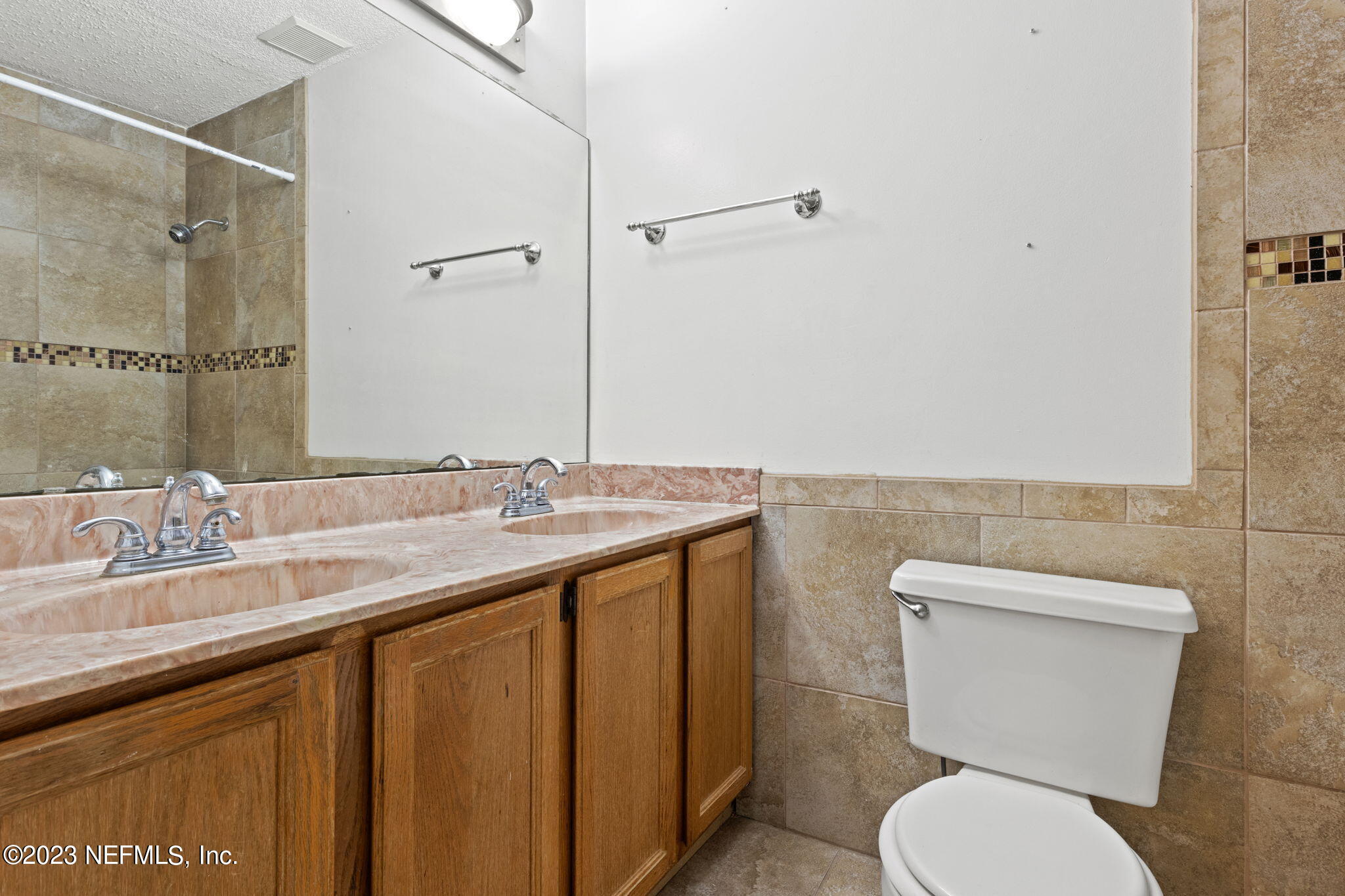 8561 CAMSHIRE CT