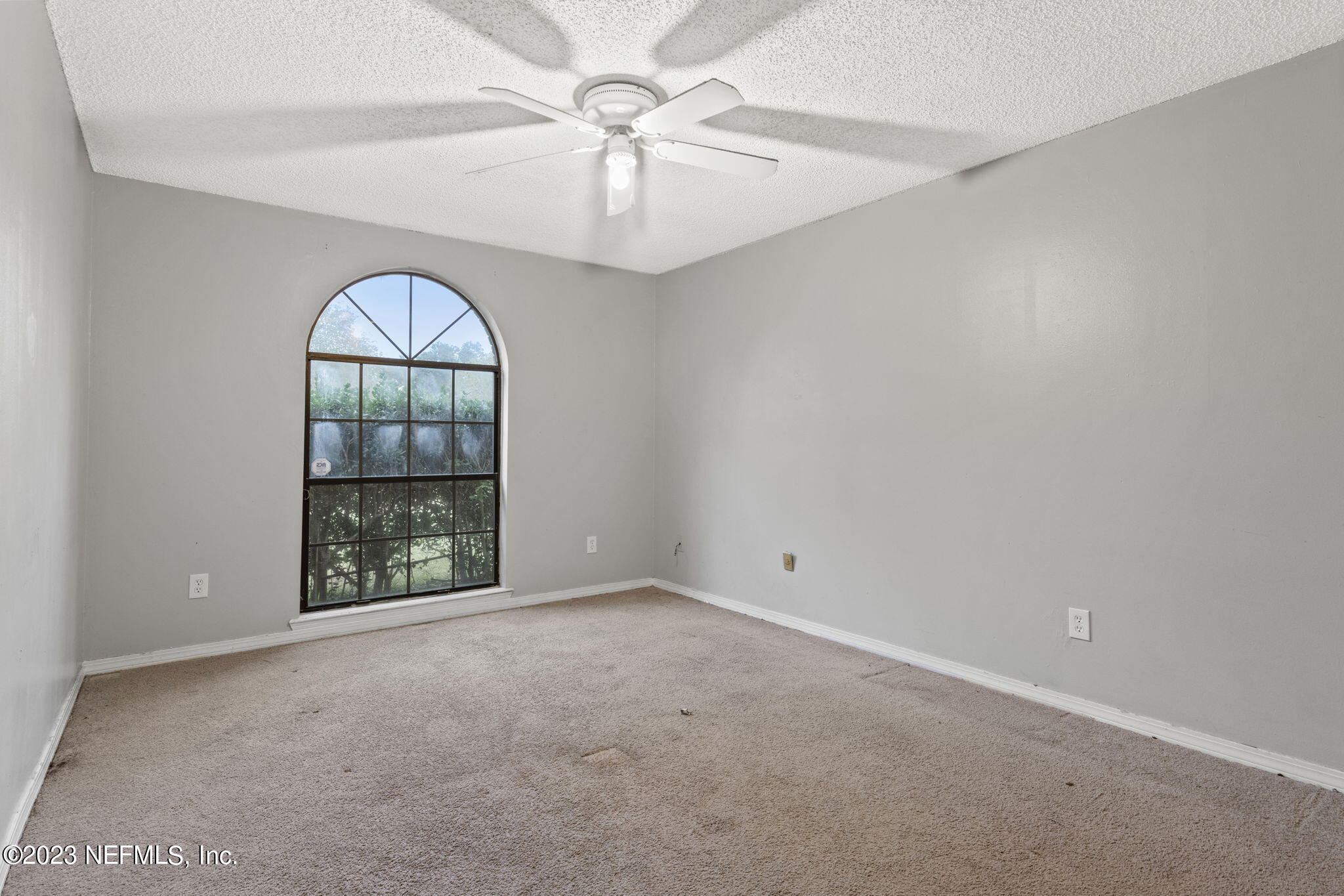 8561 CAMSHIRE CT
