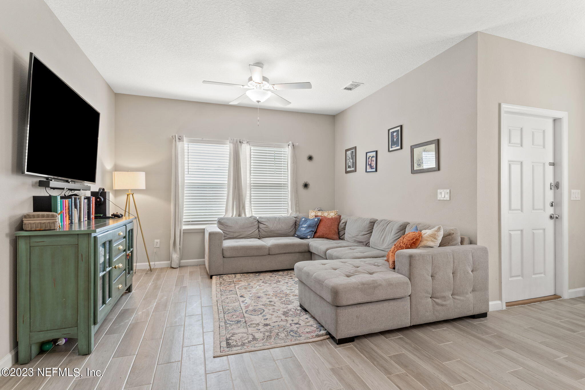 1146 BEACH DUNE DR