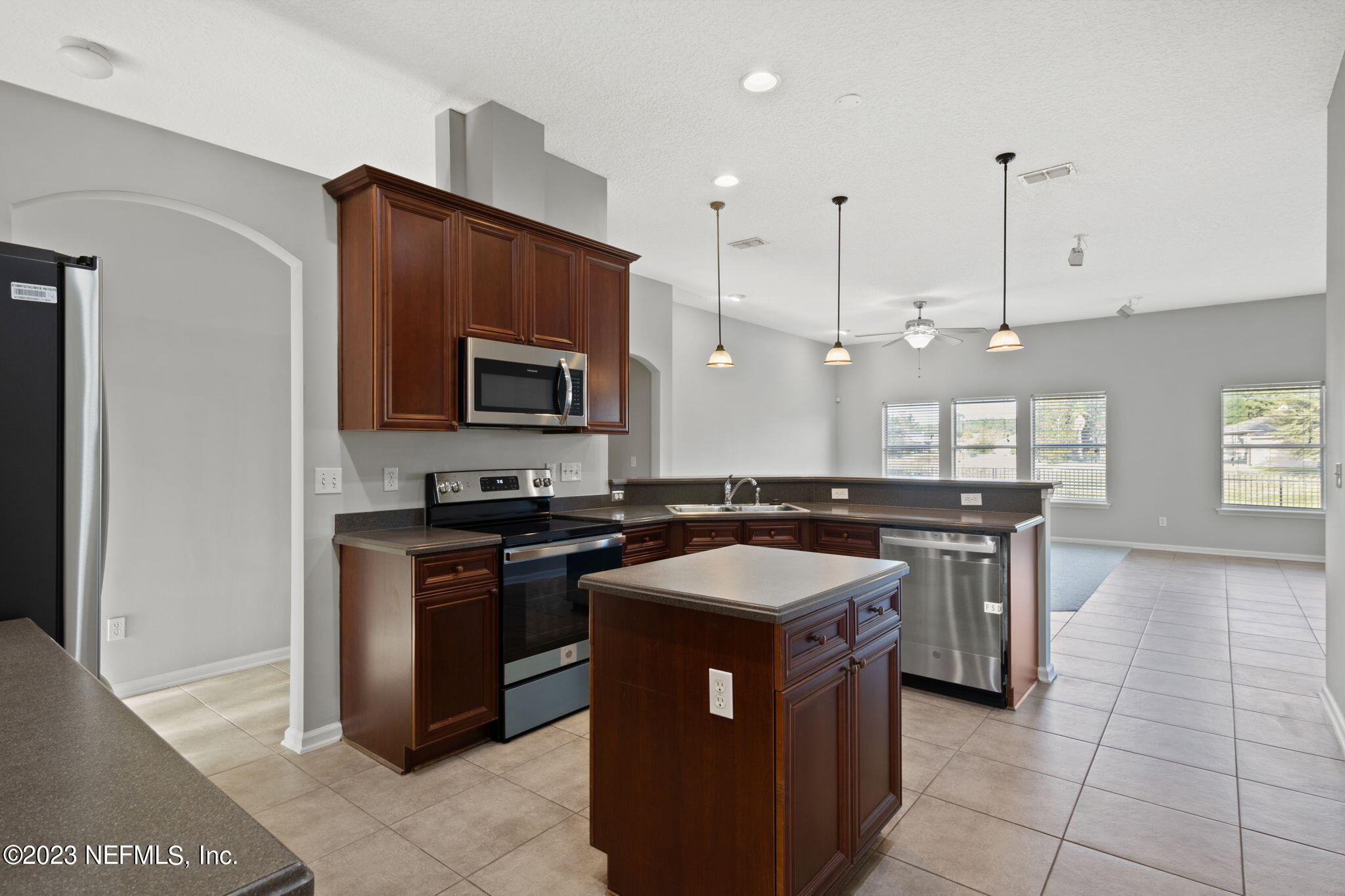 13360 SMITHWICK LN