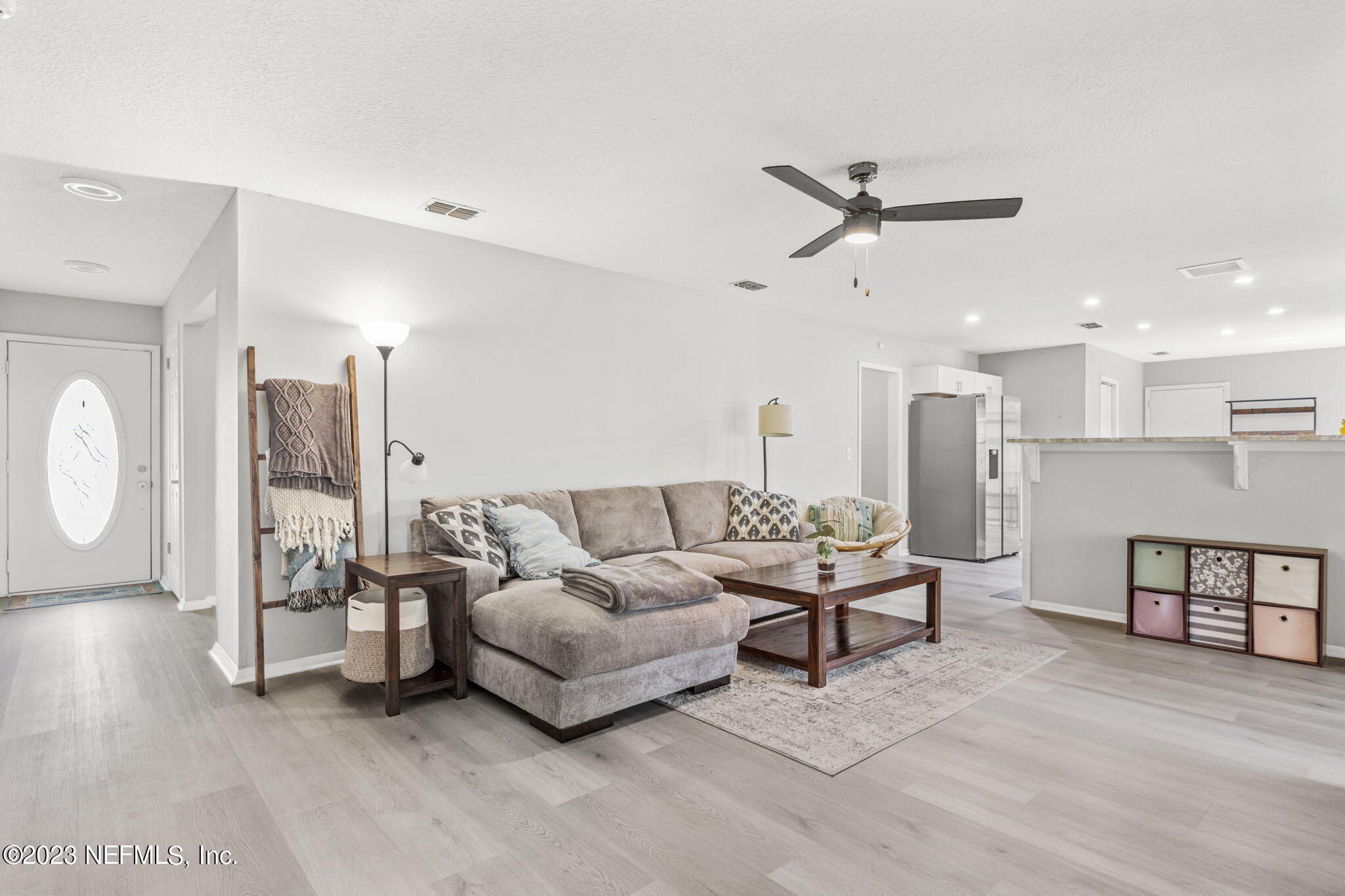 8147 WEYBRIDGE Drive