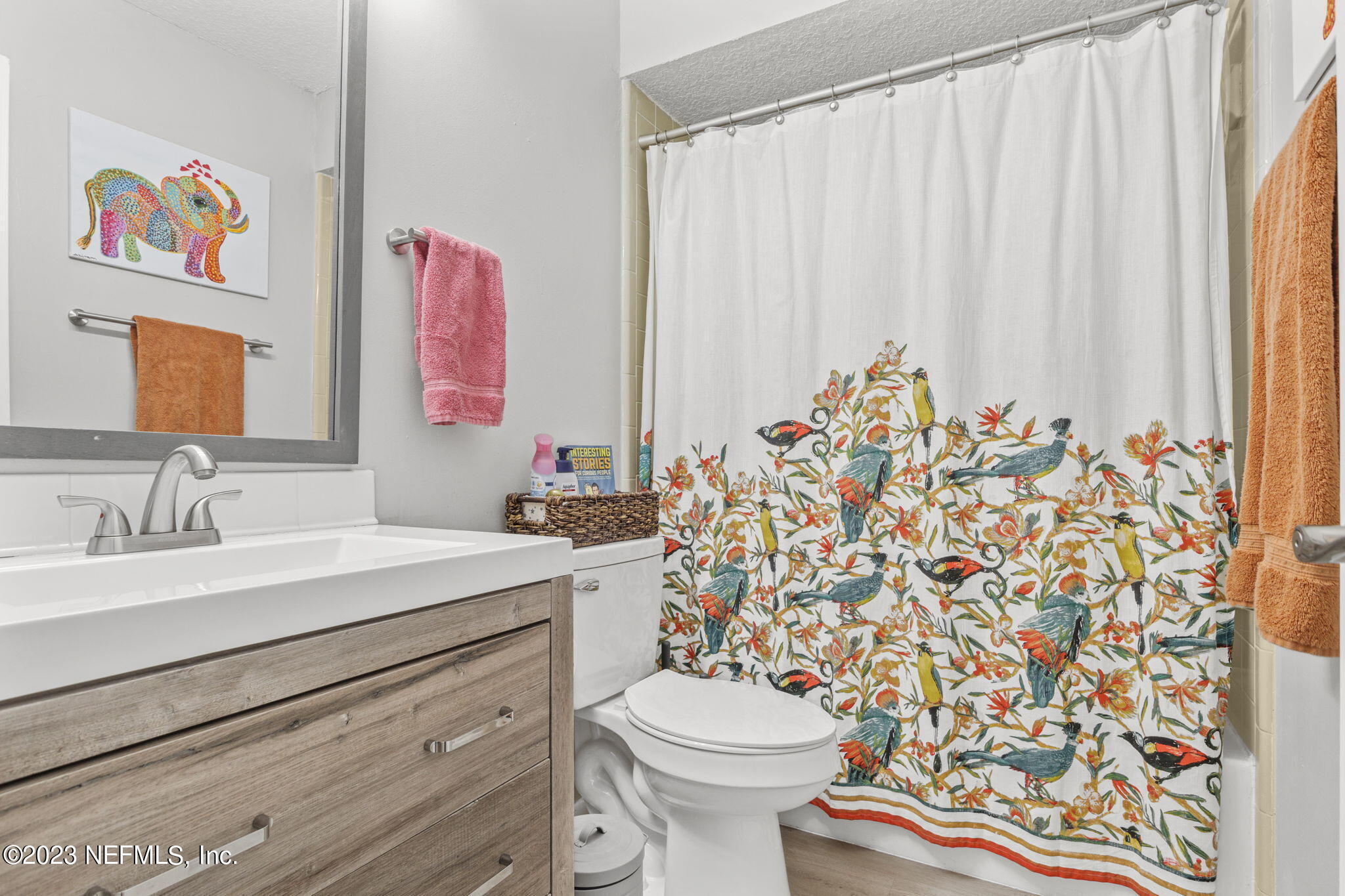 8147 WEYBRIDGE Drive