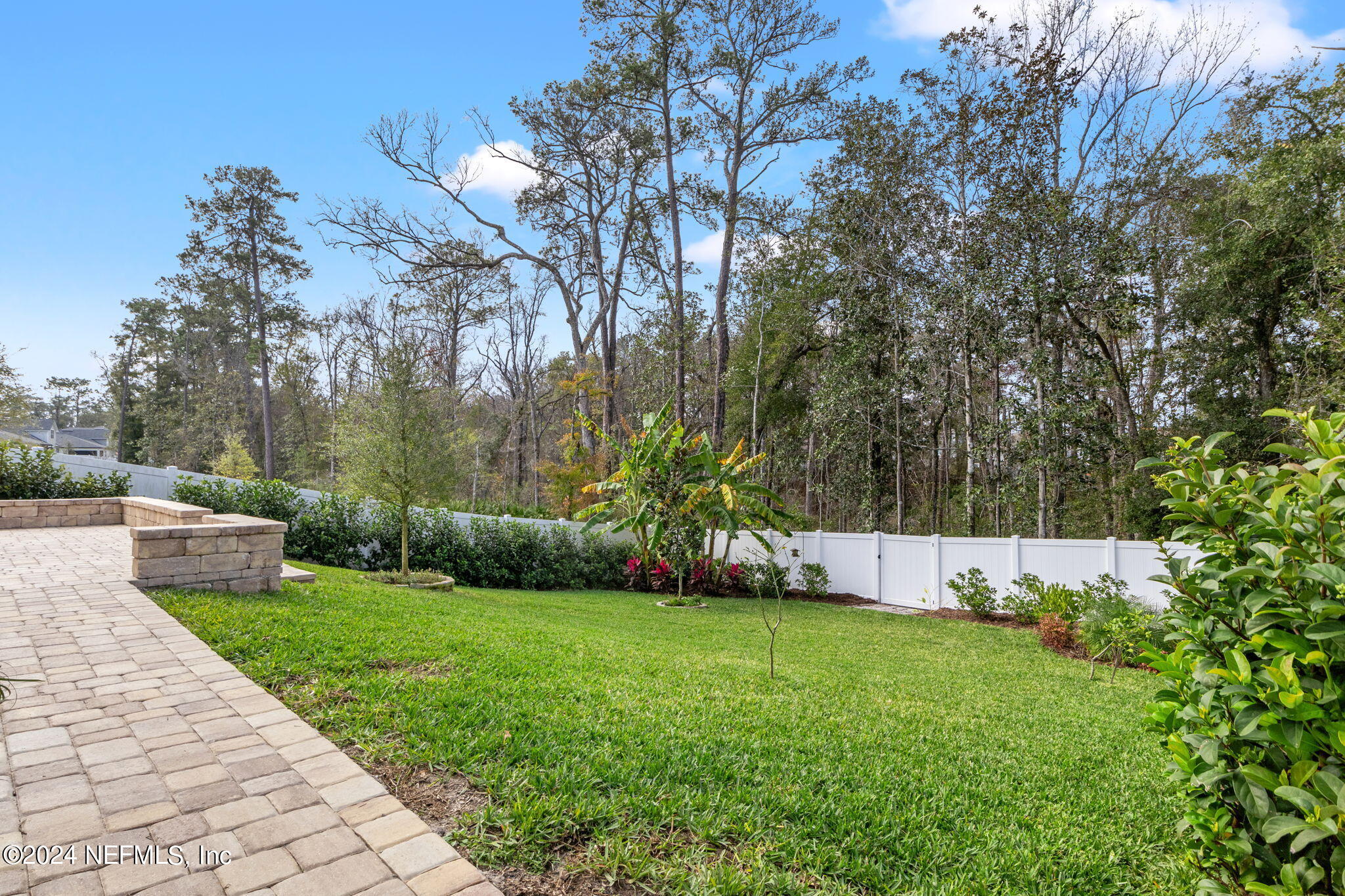 42 WARDS RAVINE Way