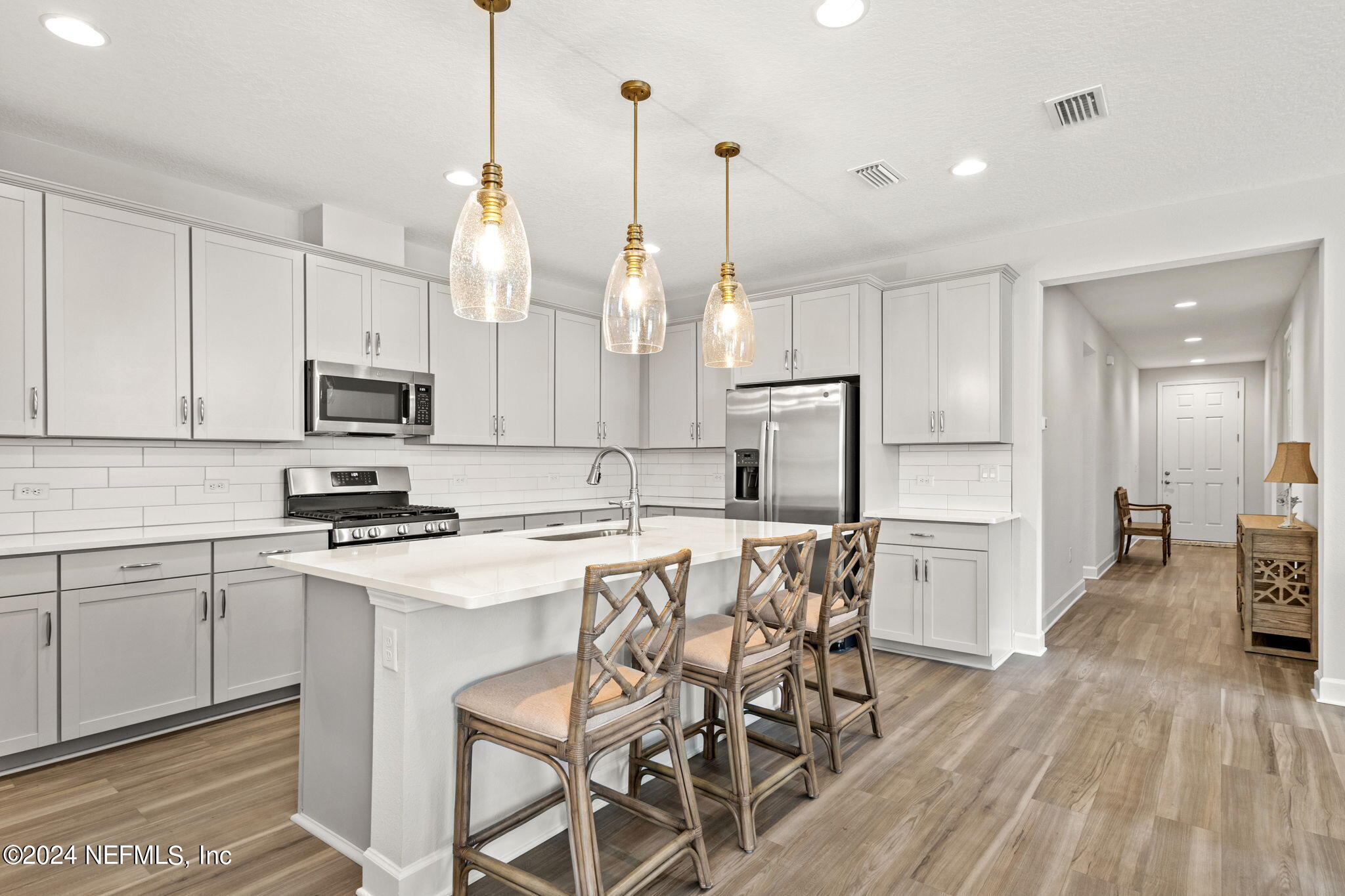 42 WARDS RAVINE Way