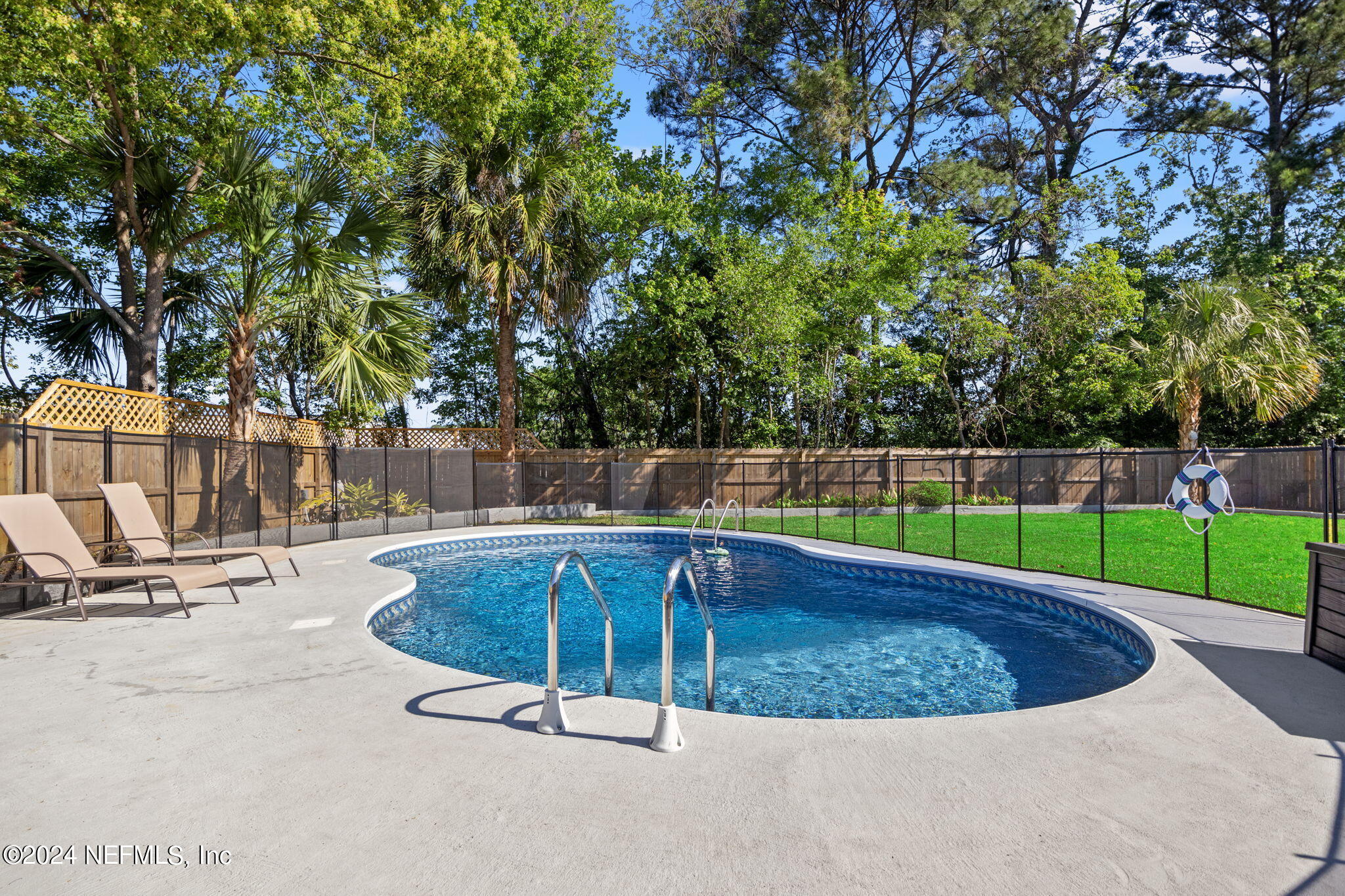 1335 CHABLIS Court