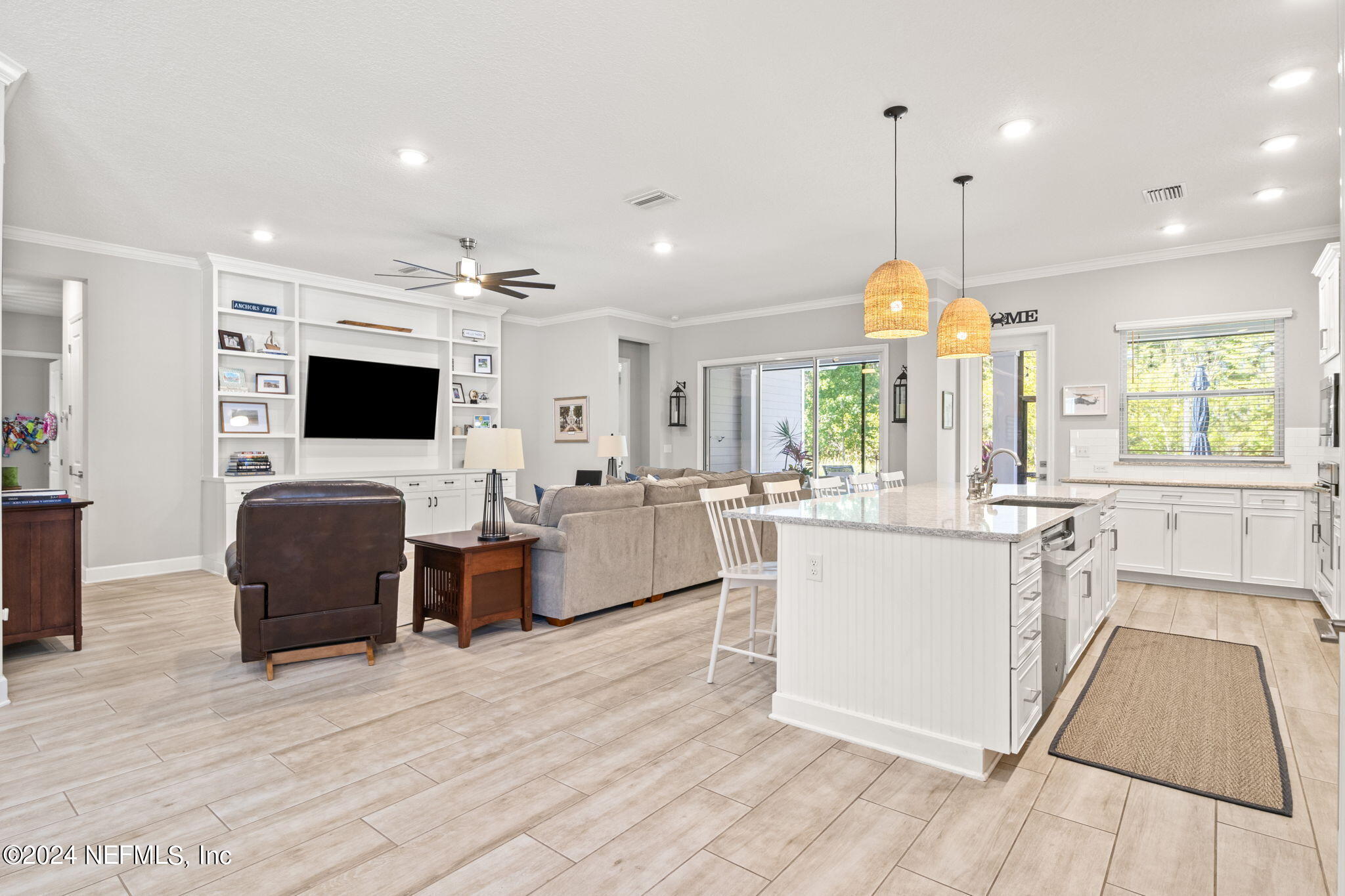 327 PARK FOREST Drive