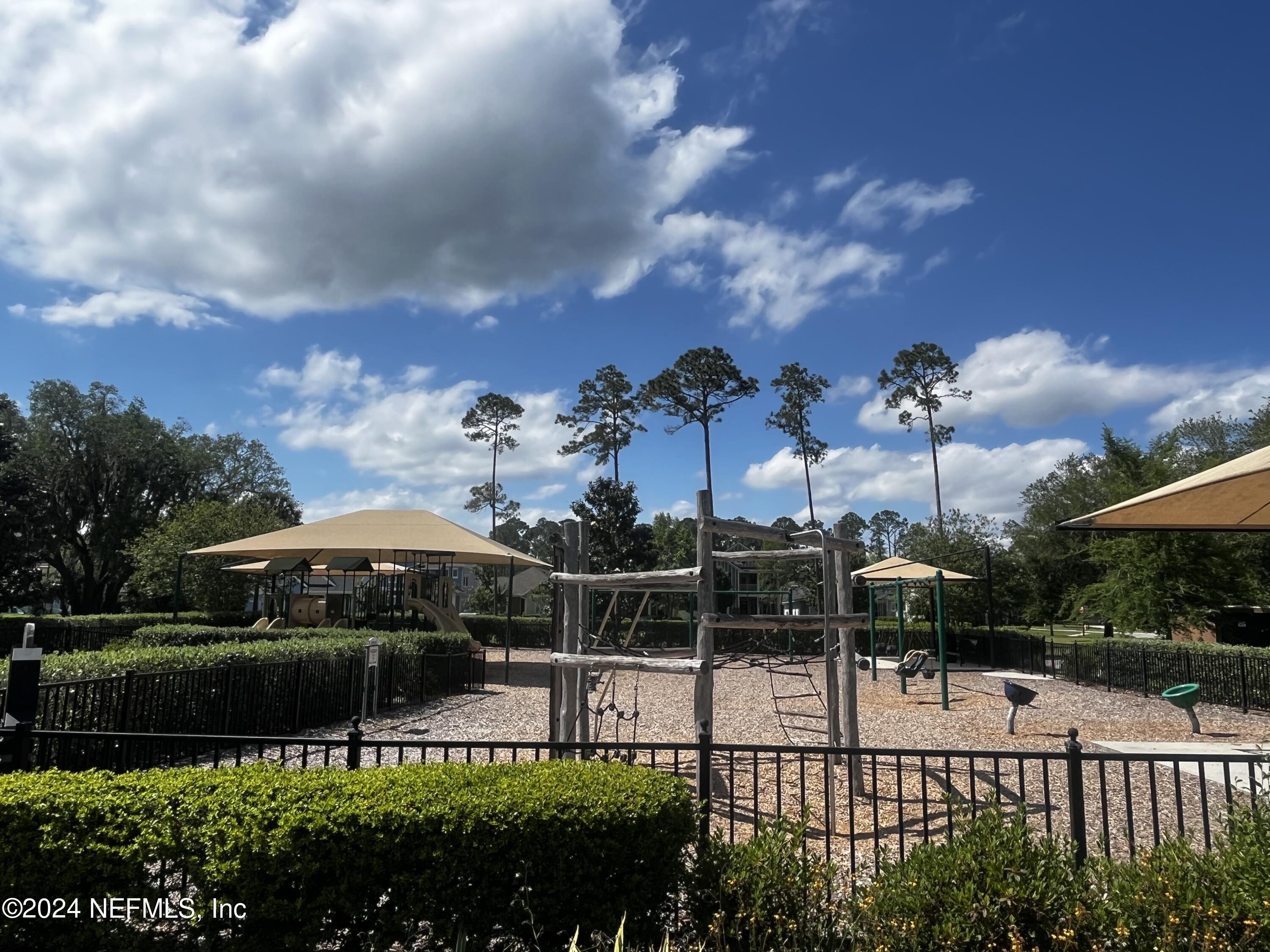 327 PARK FOREST Drive