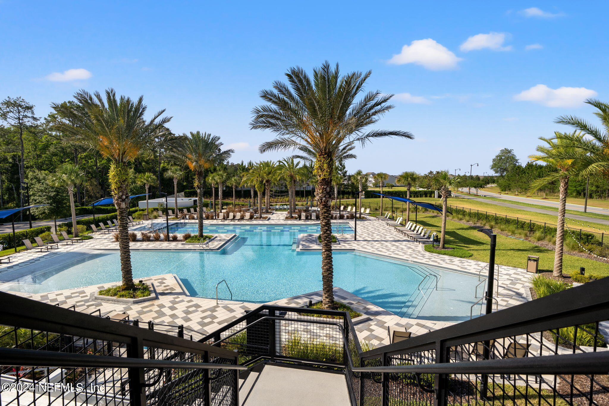 10895 AVENTURA Drive