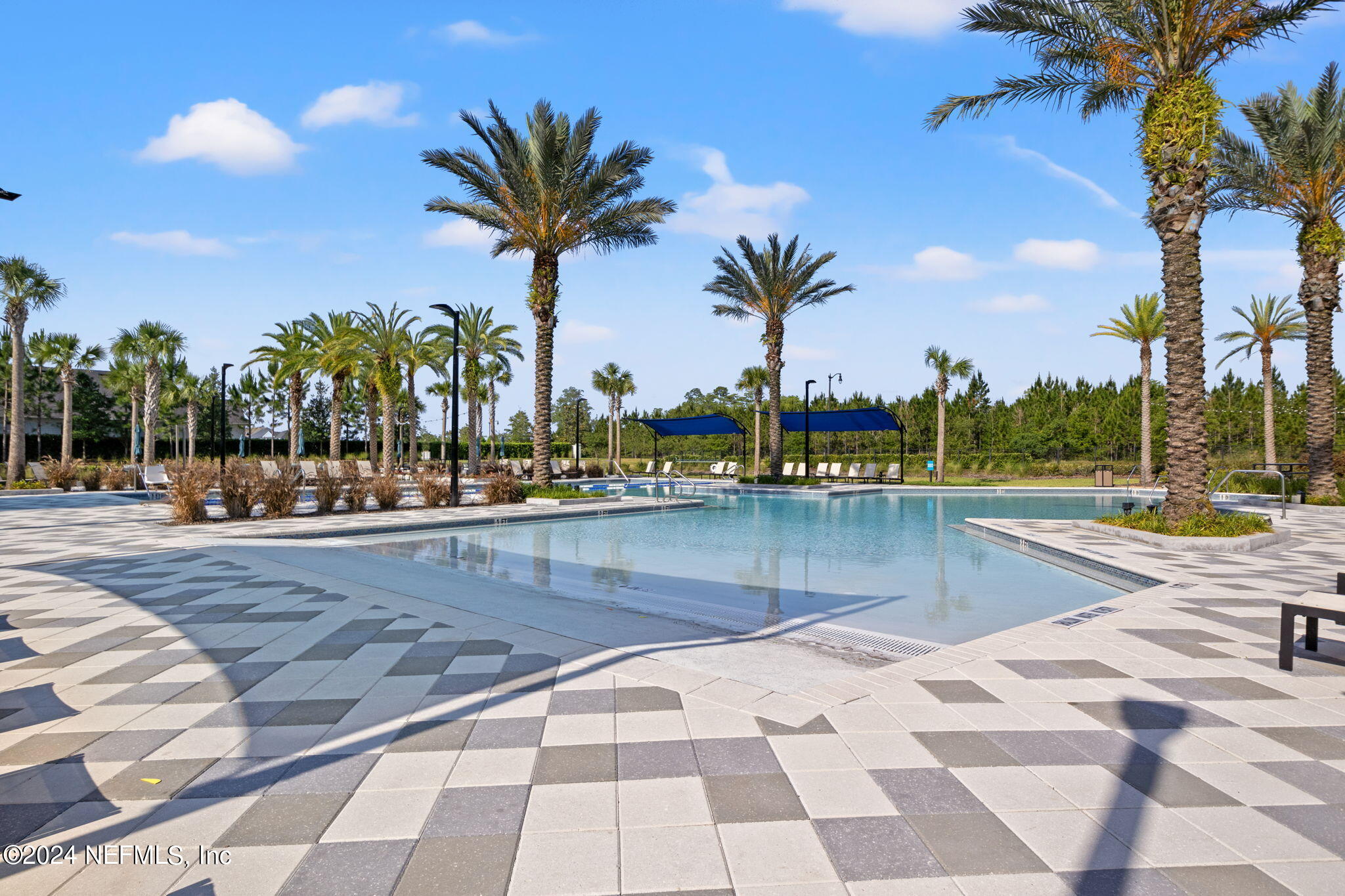 10895 AVENTURA Drive