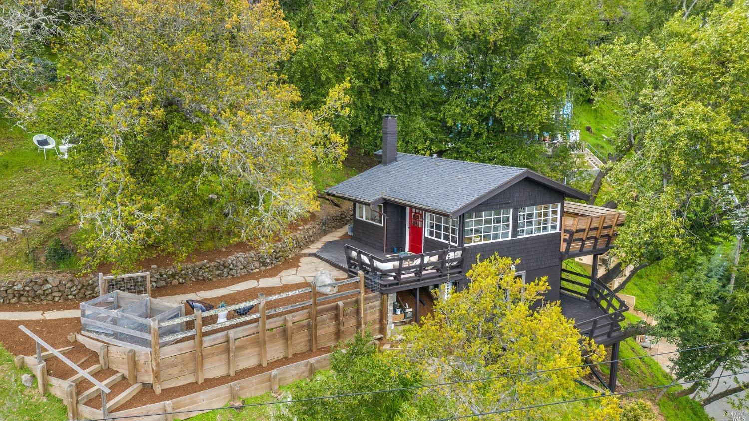 306 Scenic Road