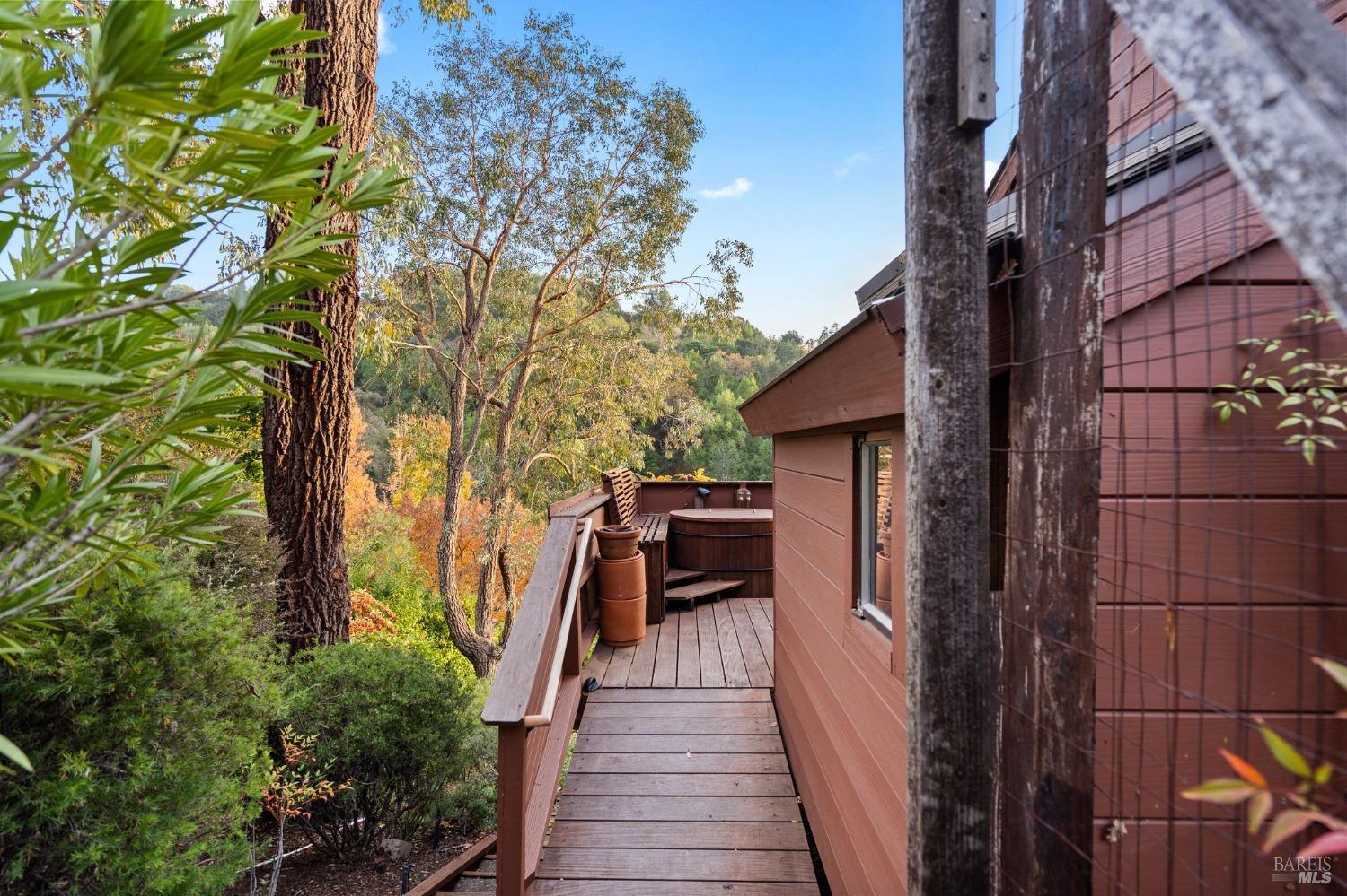 95 Holstein Road