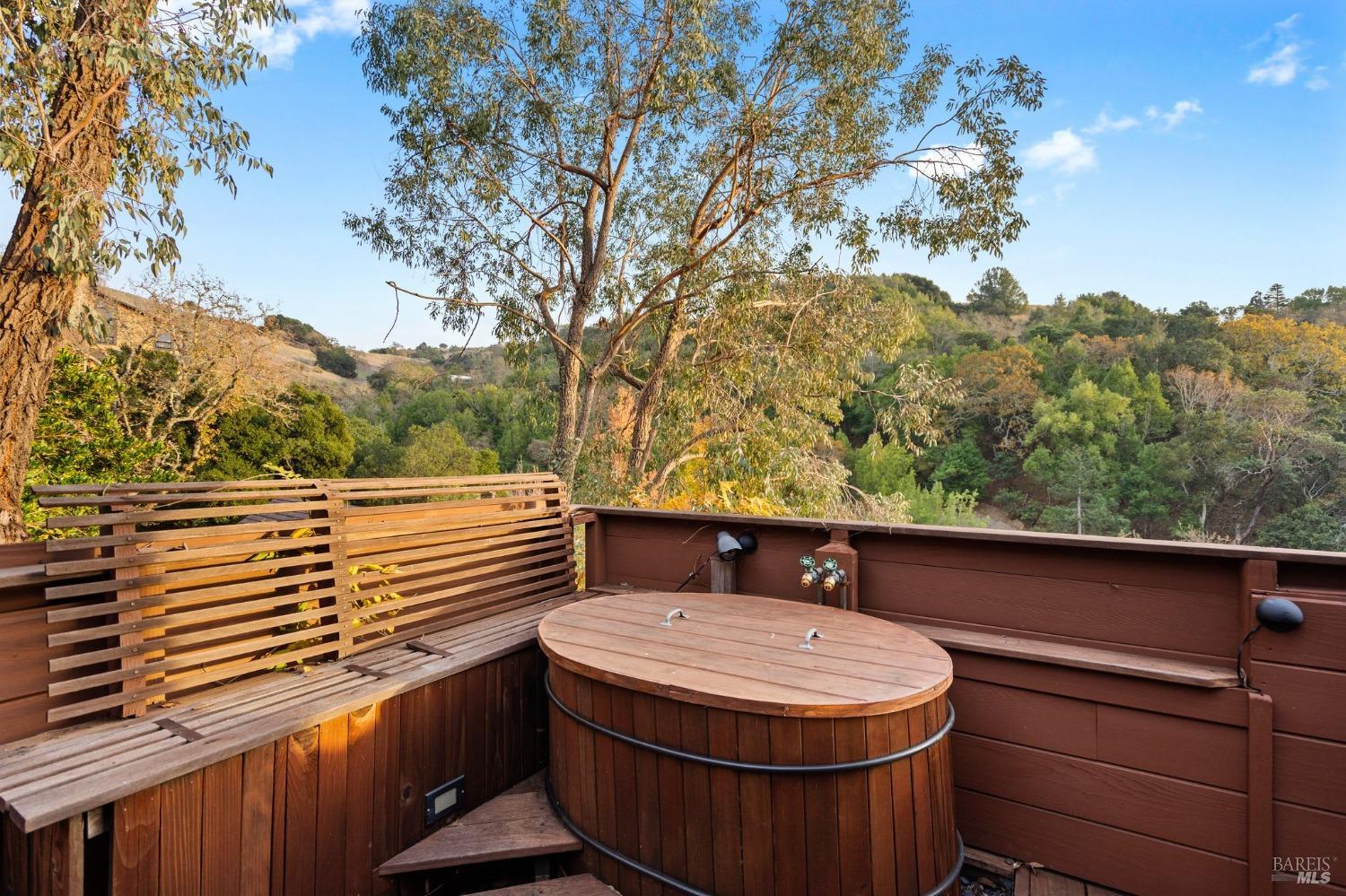 95 Holstein Road