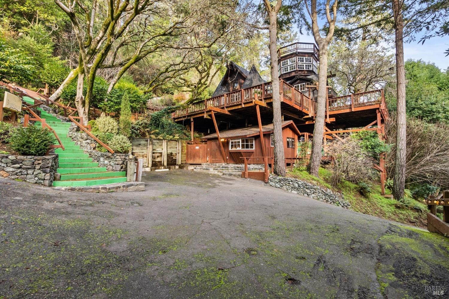 266 Vallejo Avenue
