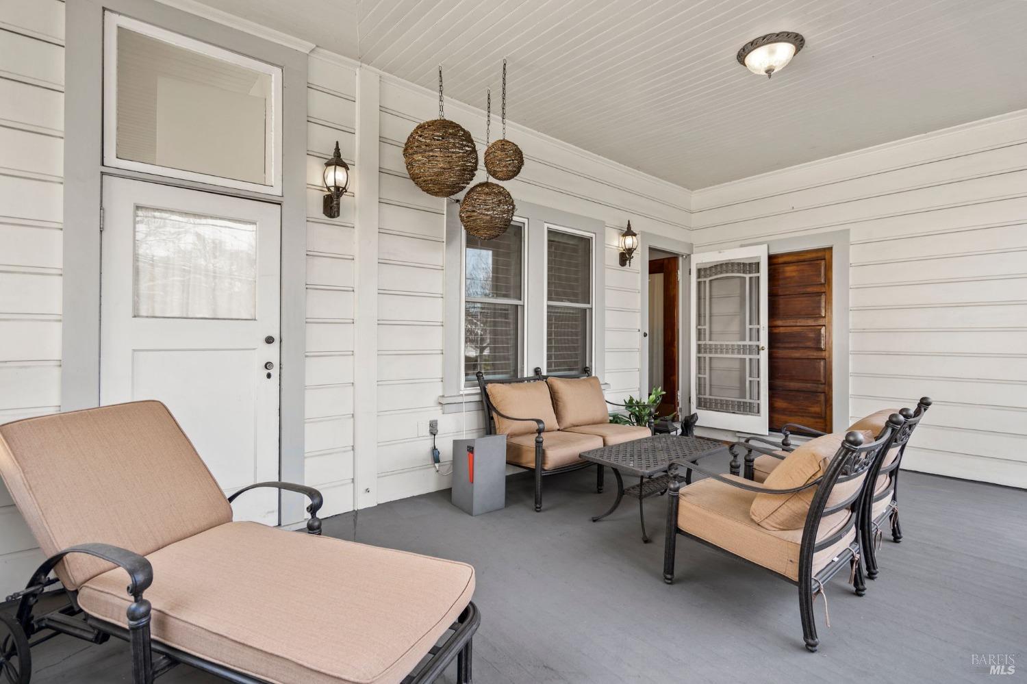 833 San Anselmo Ave