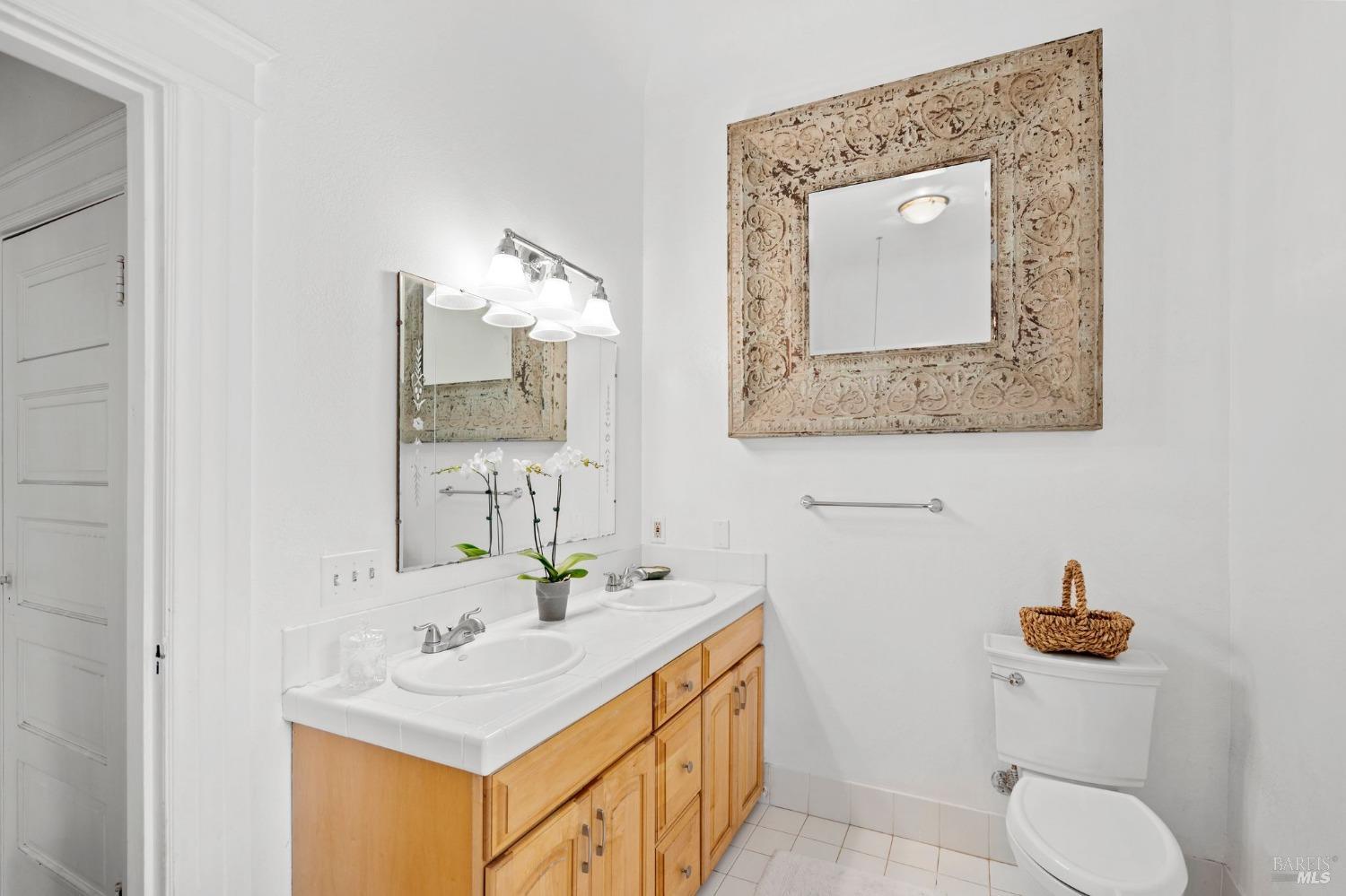 833 San Anselmo Ave