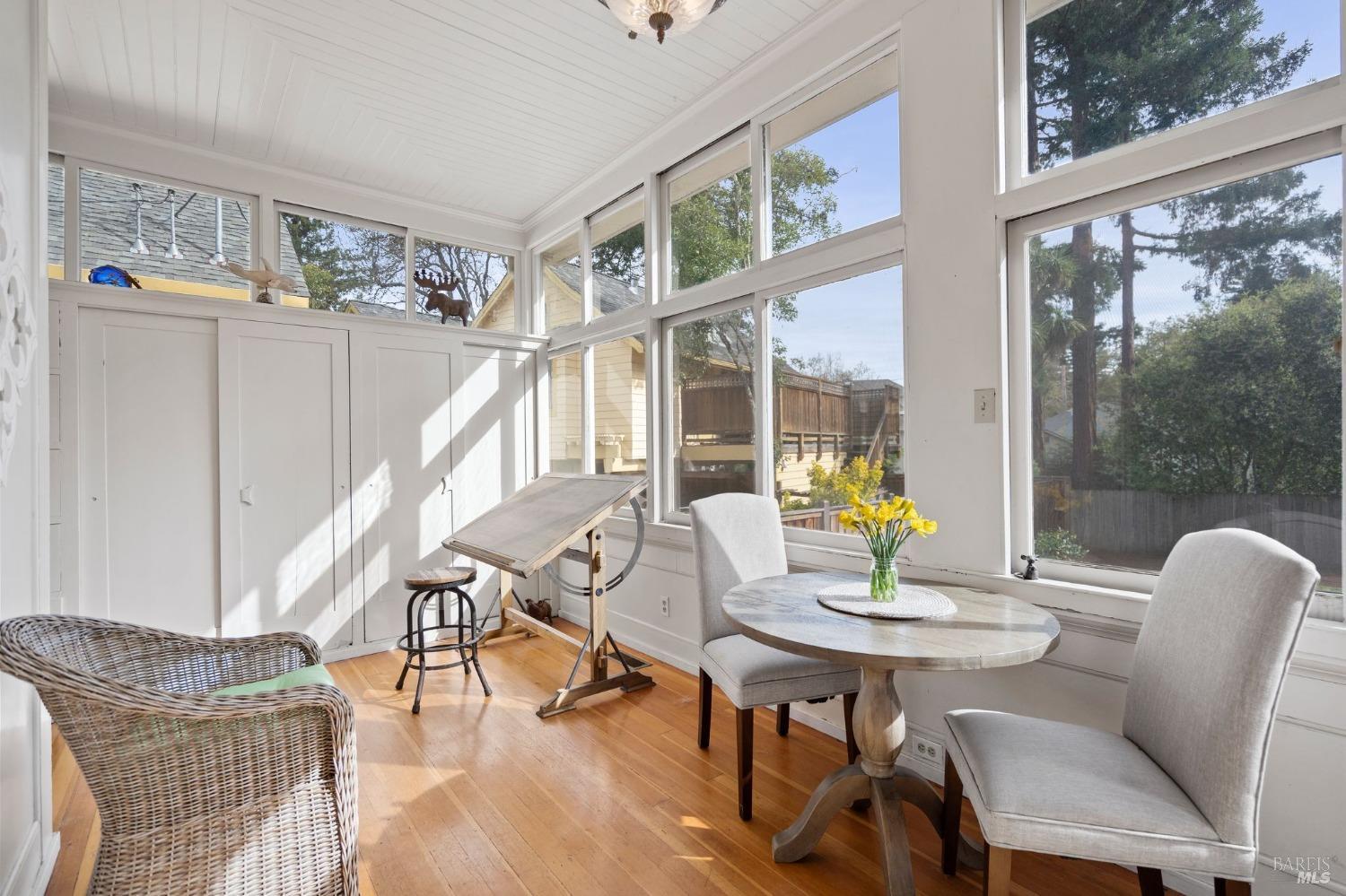 833 San Anselmo Ave