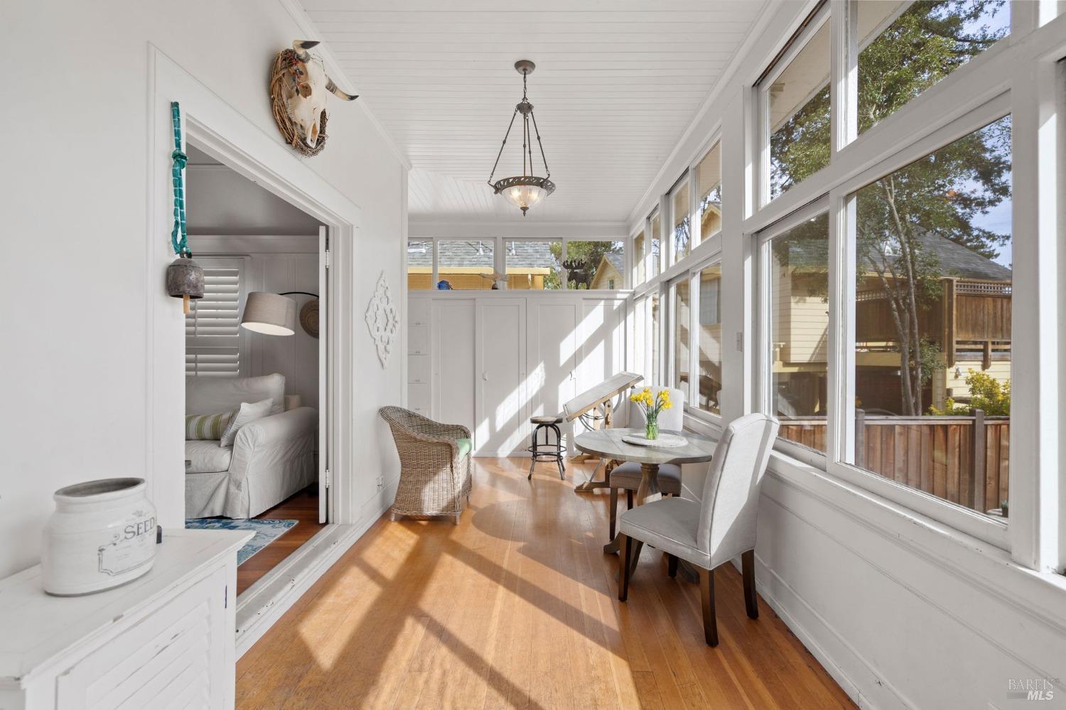 833 San Anselmo Ave