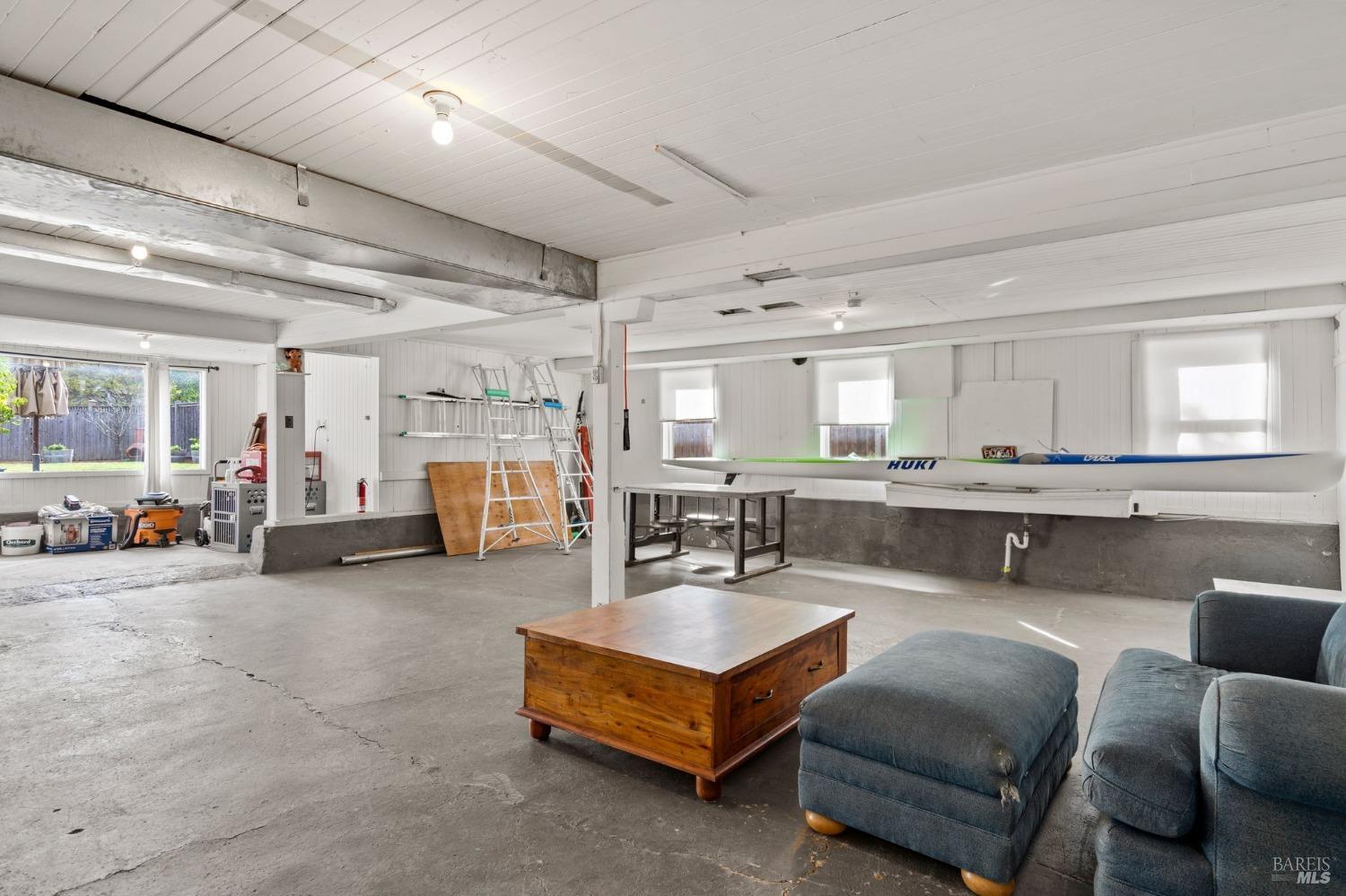 833 San Anselmo Ave