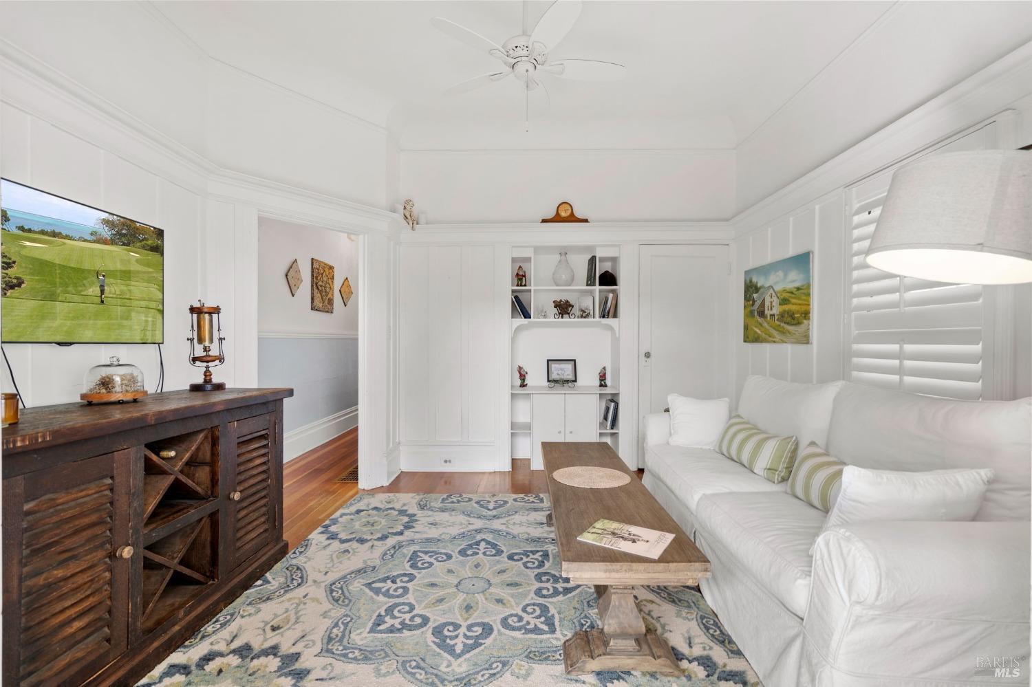 833 San Anselmo Ave