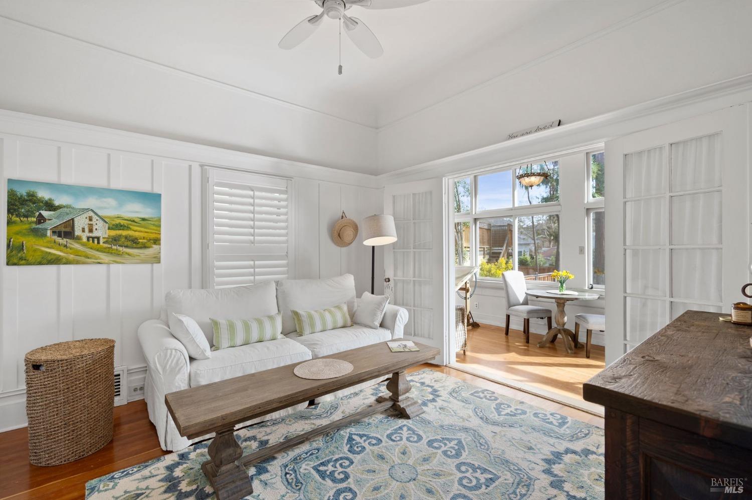 833 San Anselmo Ave