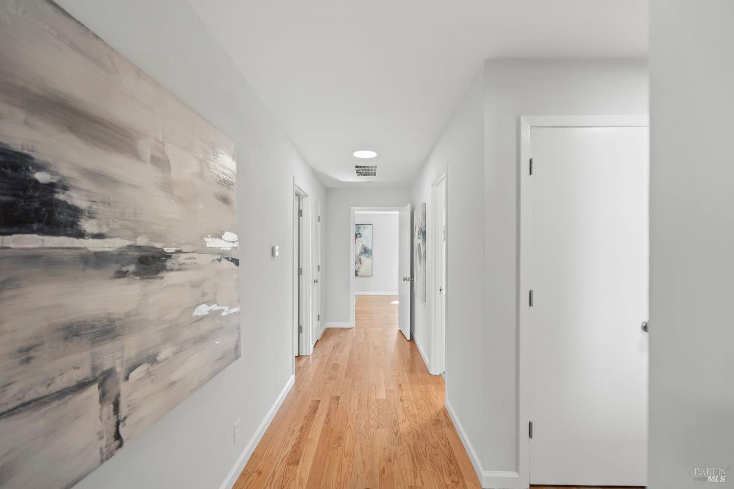 267 Golden Hind Psge