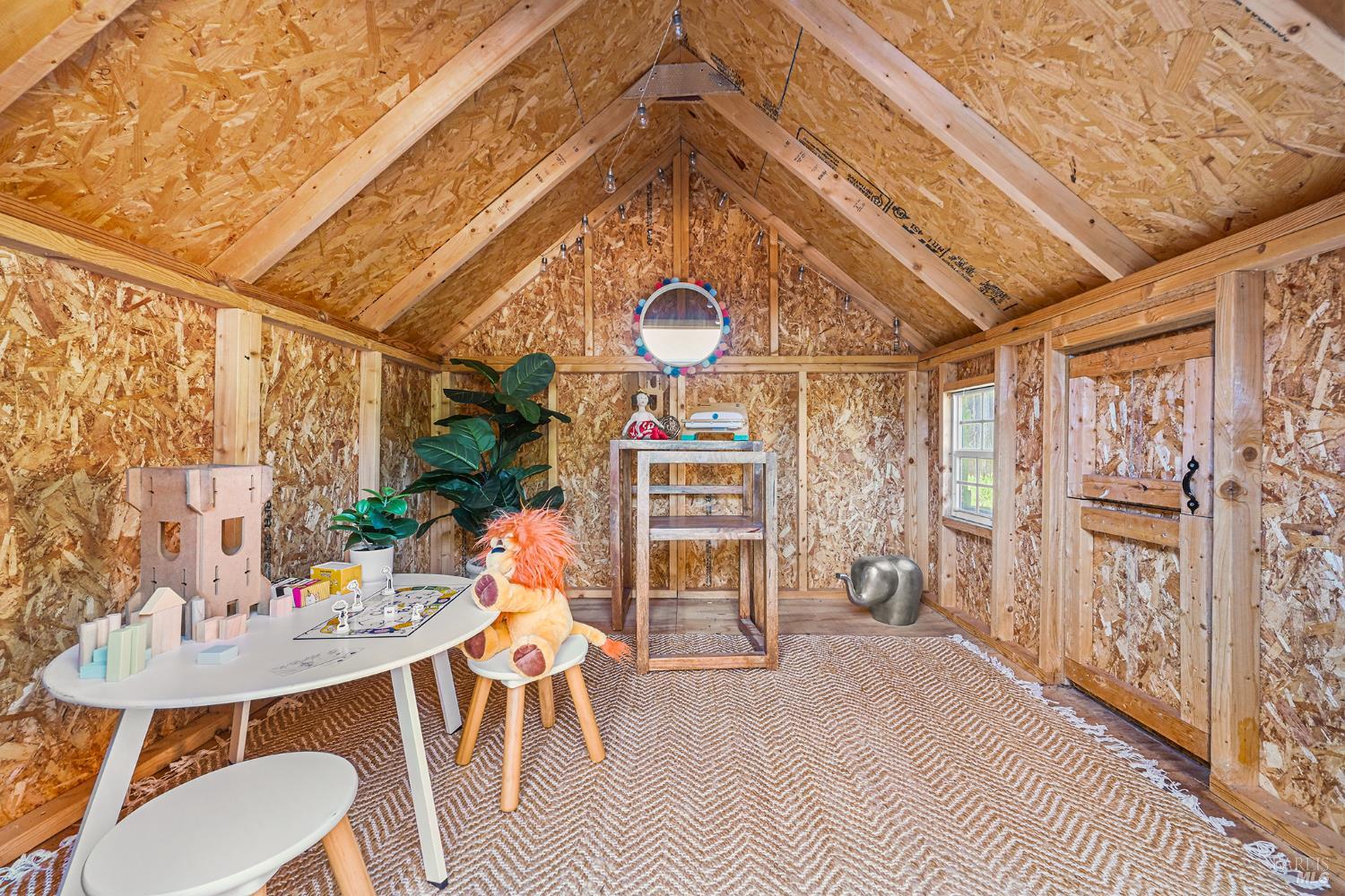 60 Sacramento Avenue