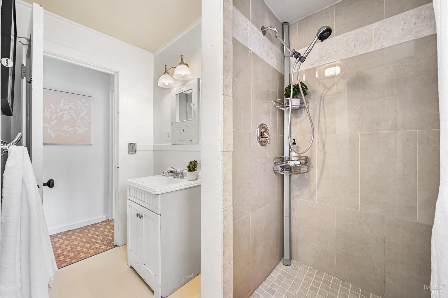 60 Sacramento Avenue