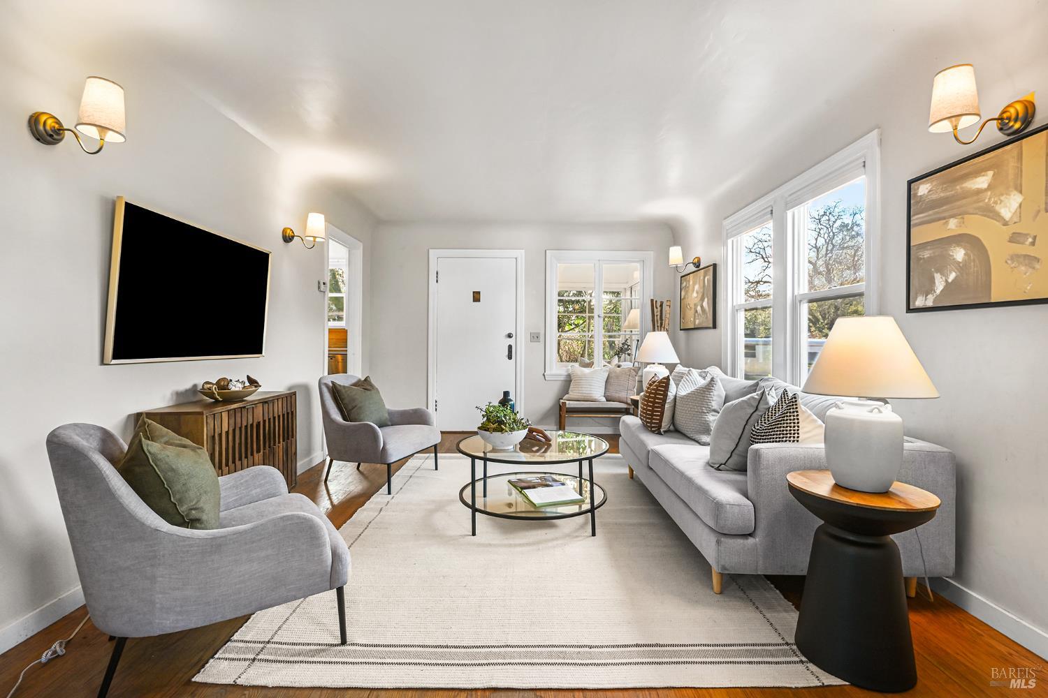 60 Sacramento Avenue