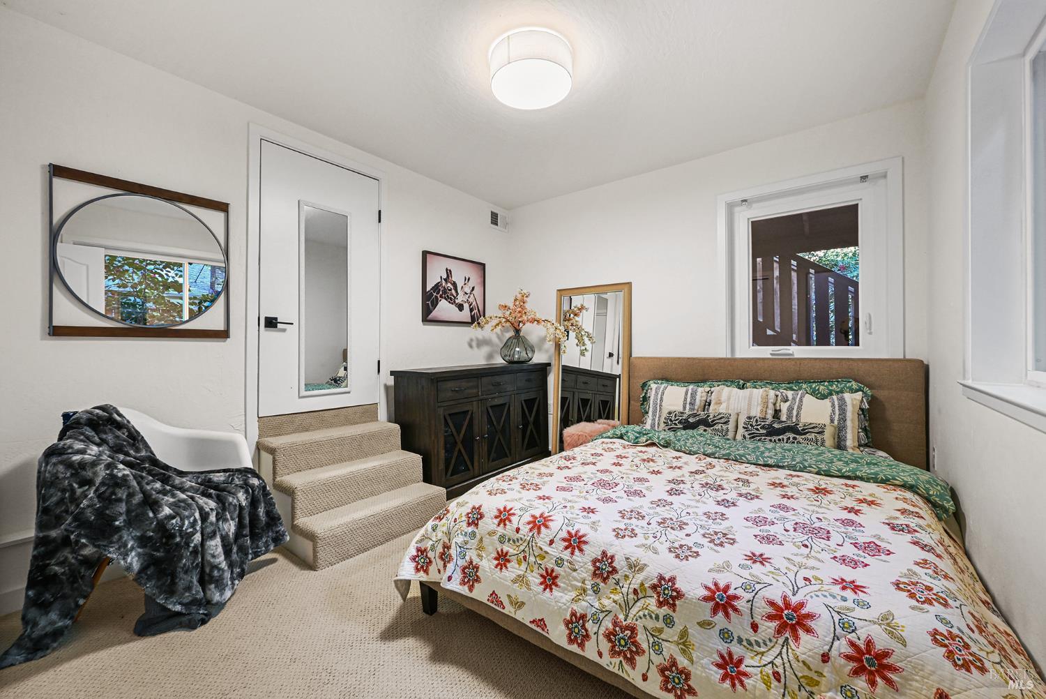 16 Iron Springs Road