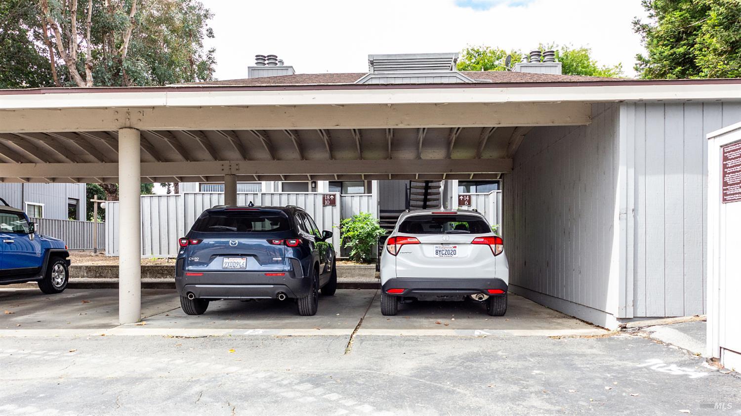 14 Scottsdale Way