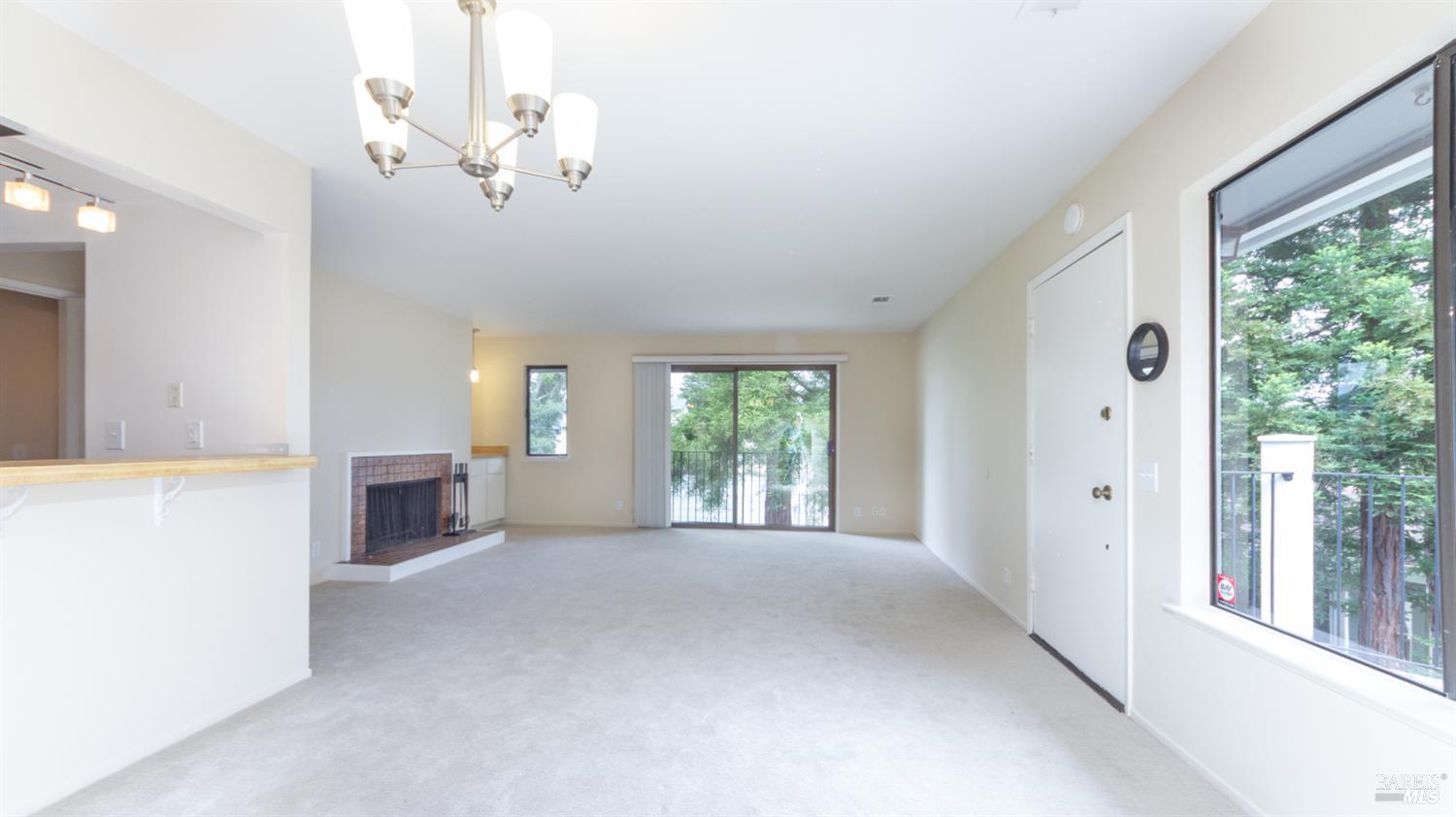 14 Scottsdale Way