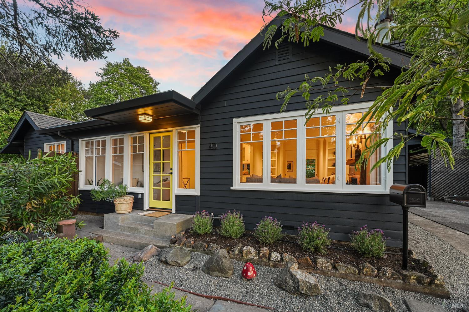 40 Inyo Avenue