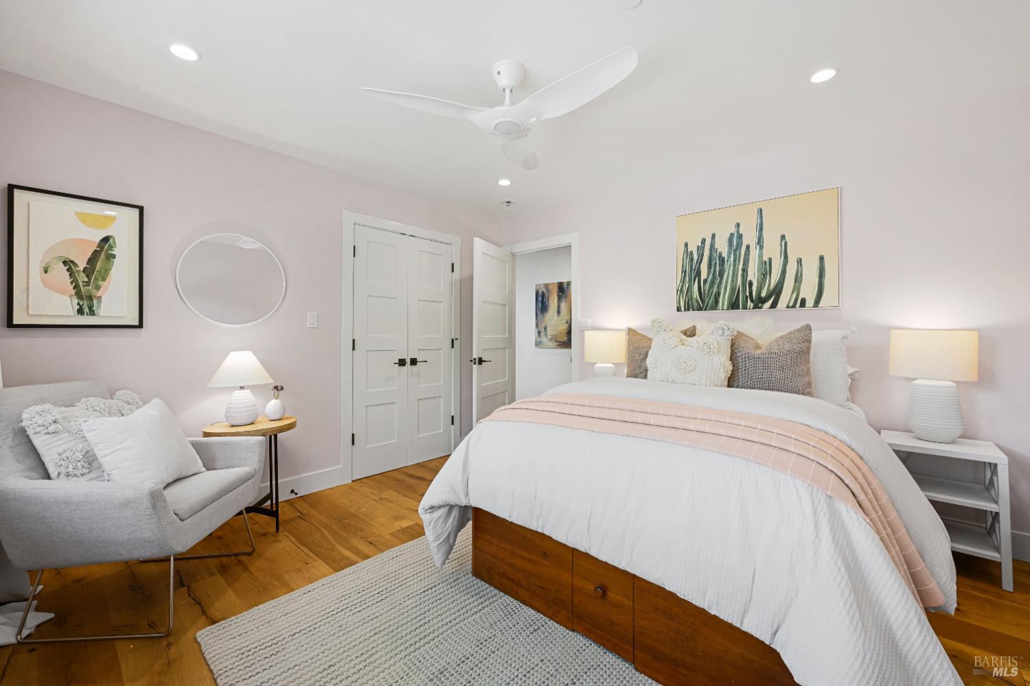 18 Dutch Valley Lane