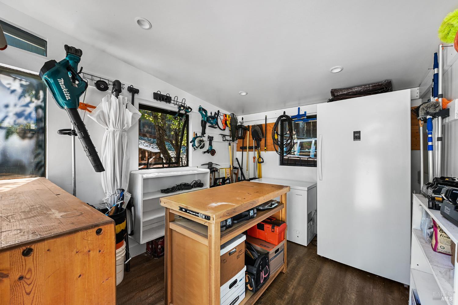 18 Dutch Valley Lane